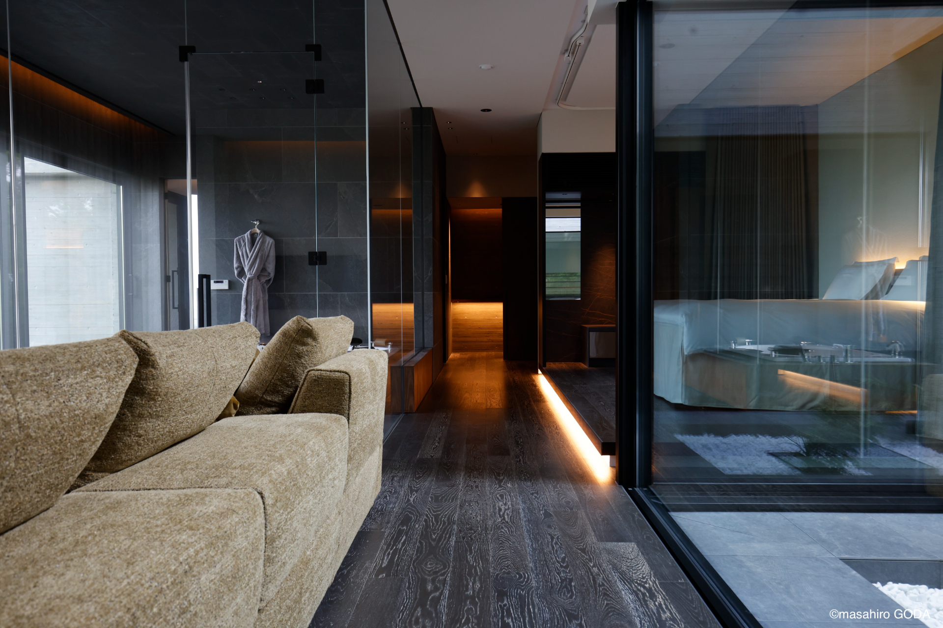 「ウェルネス棟」に入る客室は、プライベートサウナ・水風呂・半屋外露天風呂付き