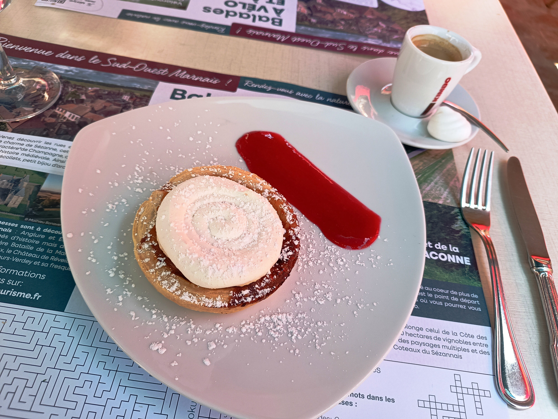 レストラン「Les Bistrophiles」