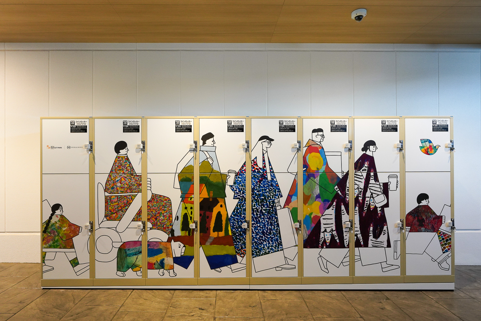 ロッカーに描かれたヘラルボニーのアート