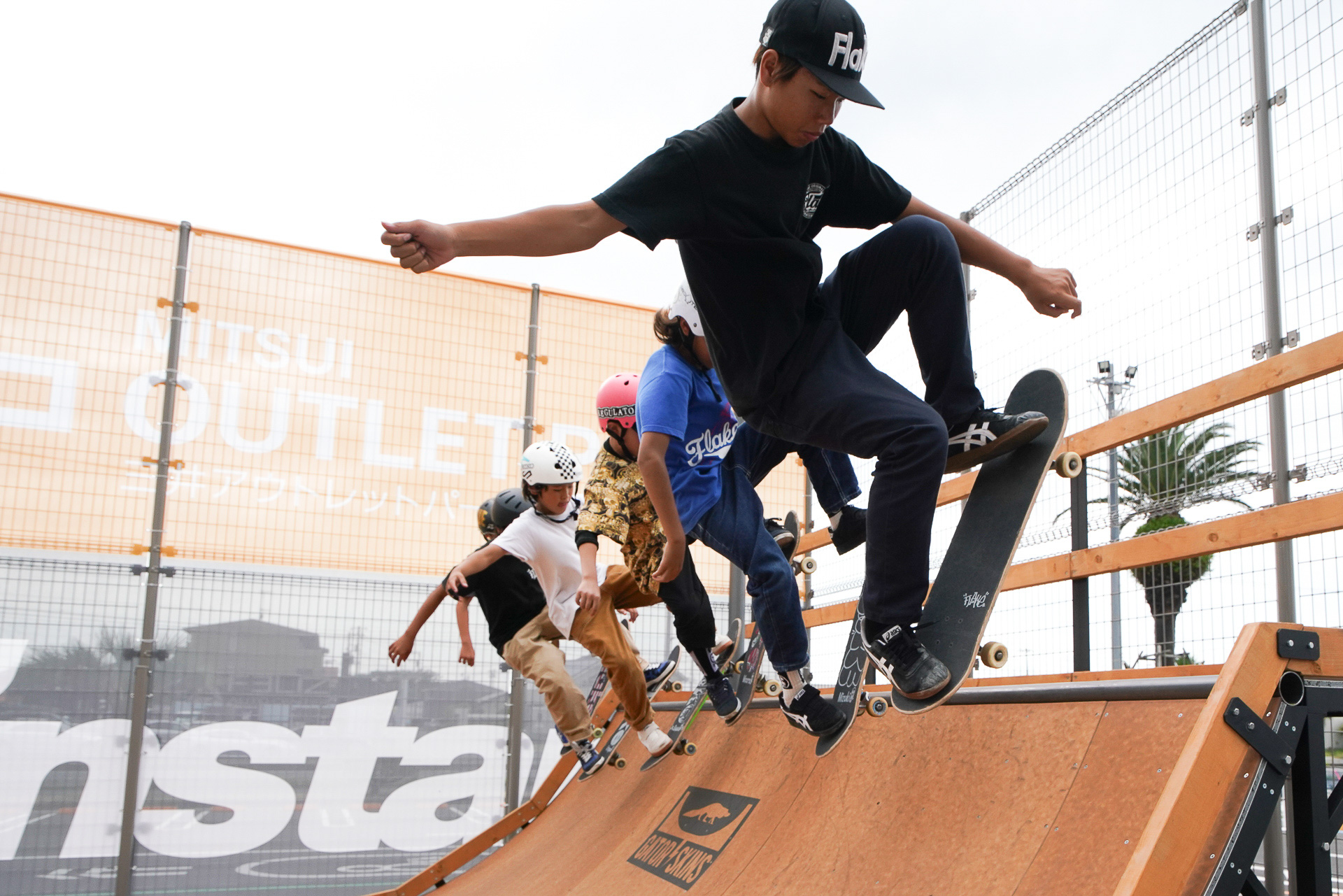 揃ってワザを決める