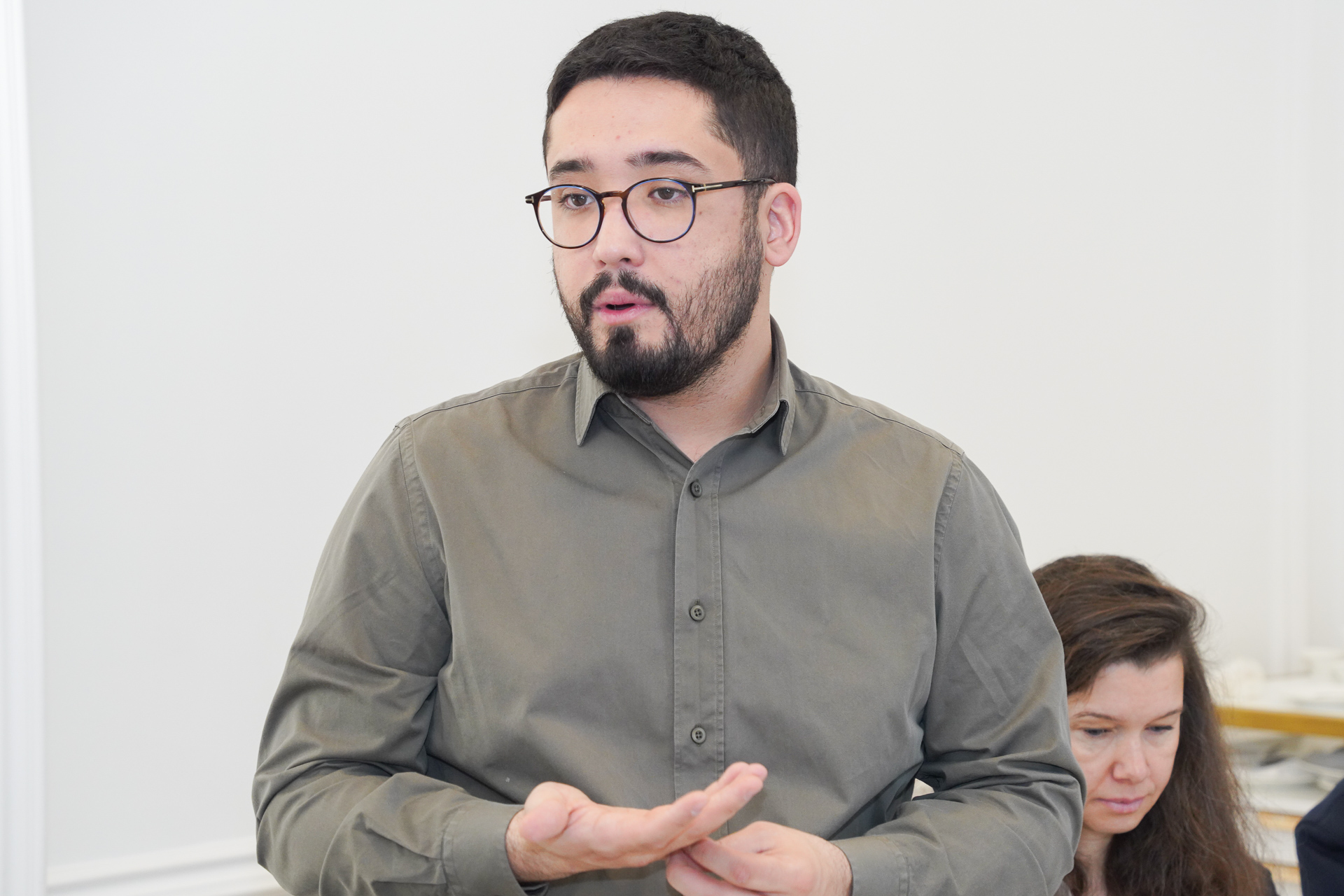 ウズベキスタン芸術文化開発財団 副会長のアジズベク・マンノポフ氏は、今回のツアーに同行