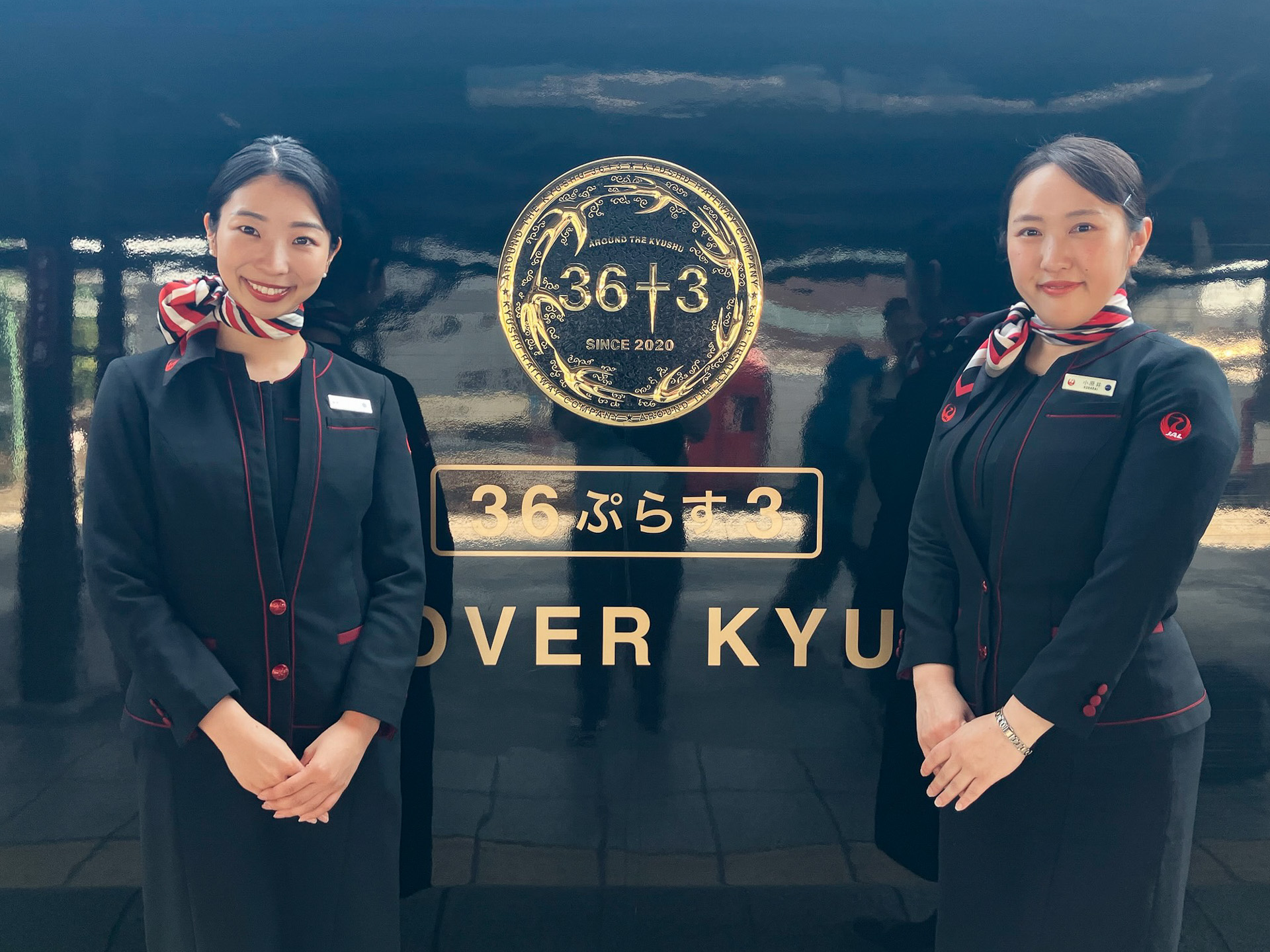 青の路担当アンバサダー（右：小原井、左：信末）