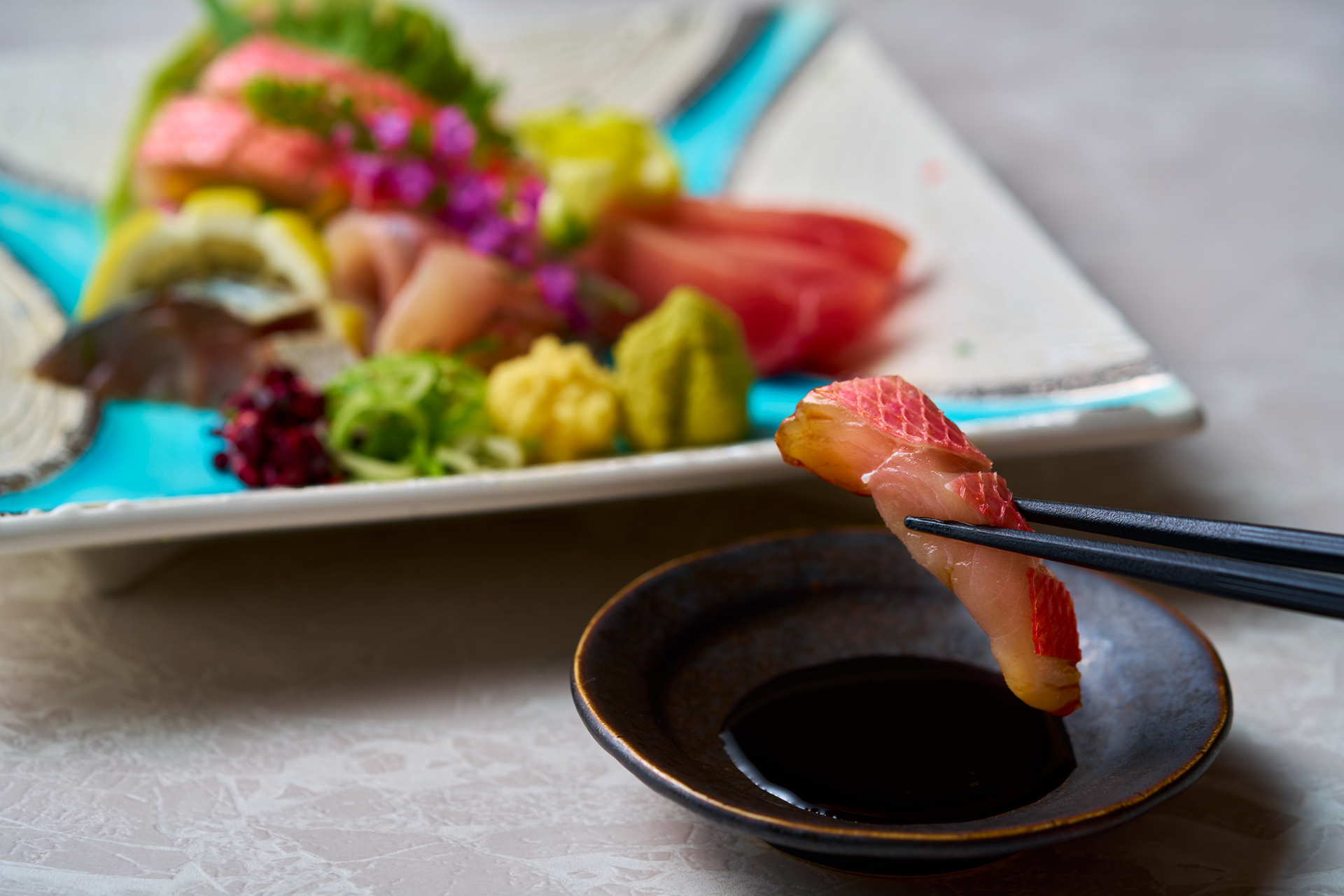 選べるメイン「ミナミマグロと鮮魚の盛り合わせ」