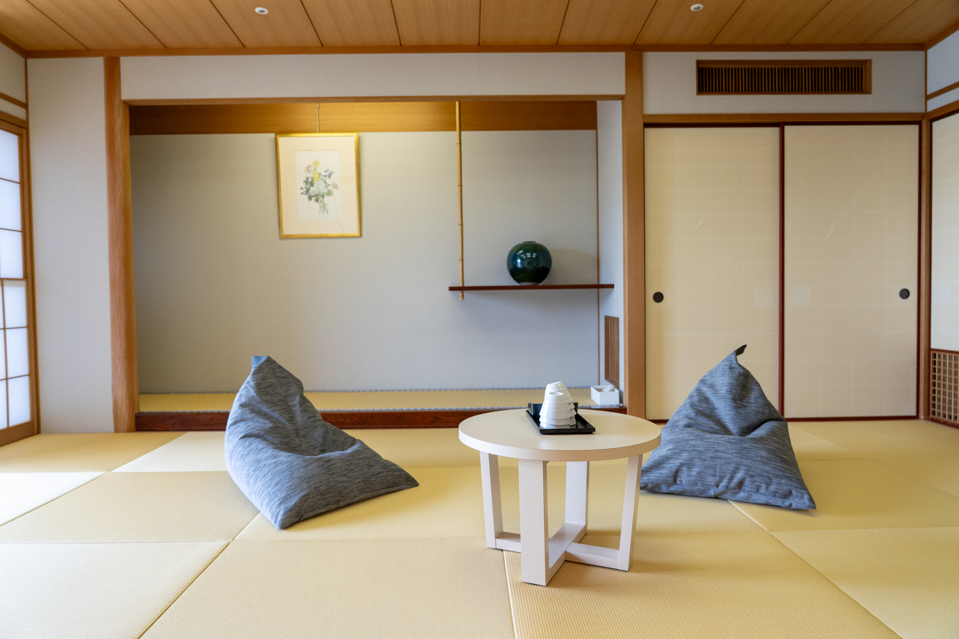 和モダンで明るい雰囲気