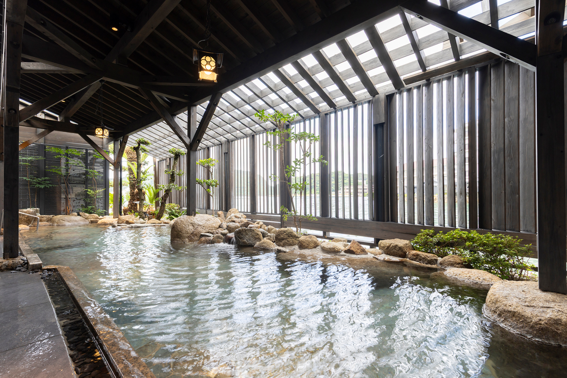 南紀勝浦温泉を満喫できる露天風呂