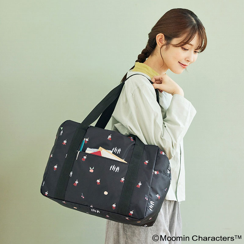 ブラック地にリトルミイとニョロニョロ柄の上品なデザイン