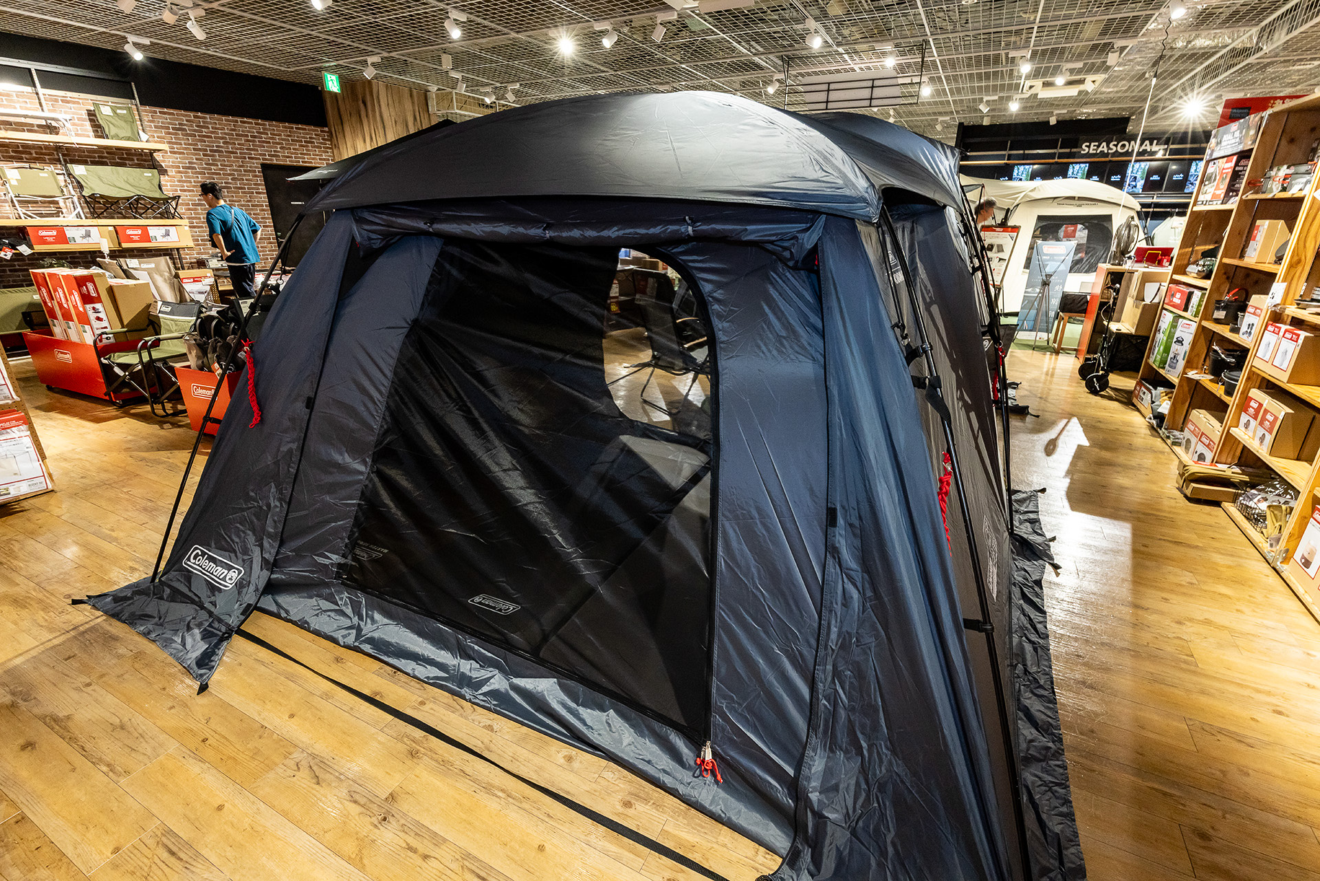 リビングを通らずに寝室にアクセスできる