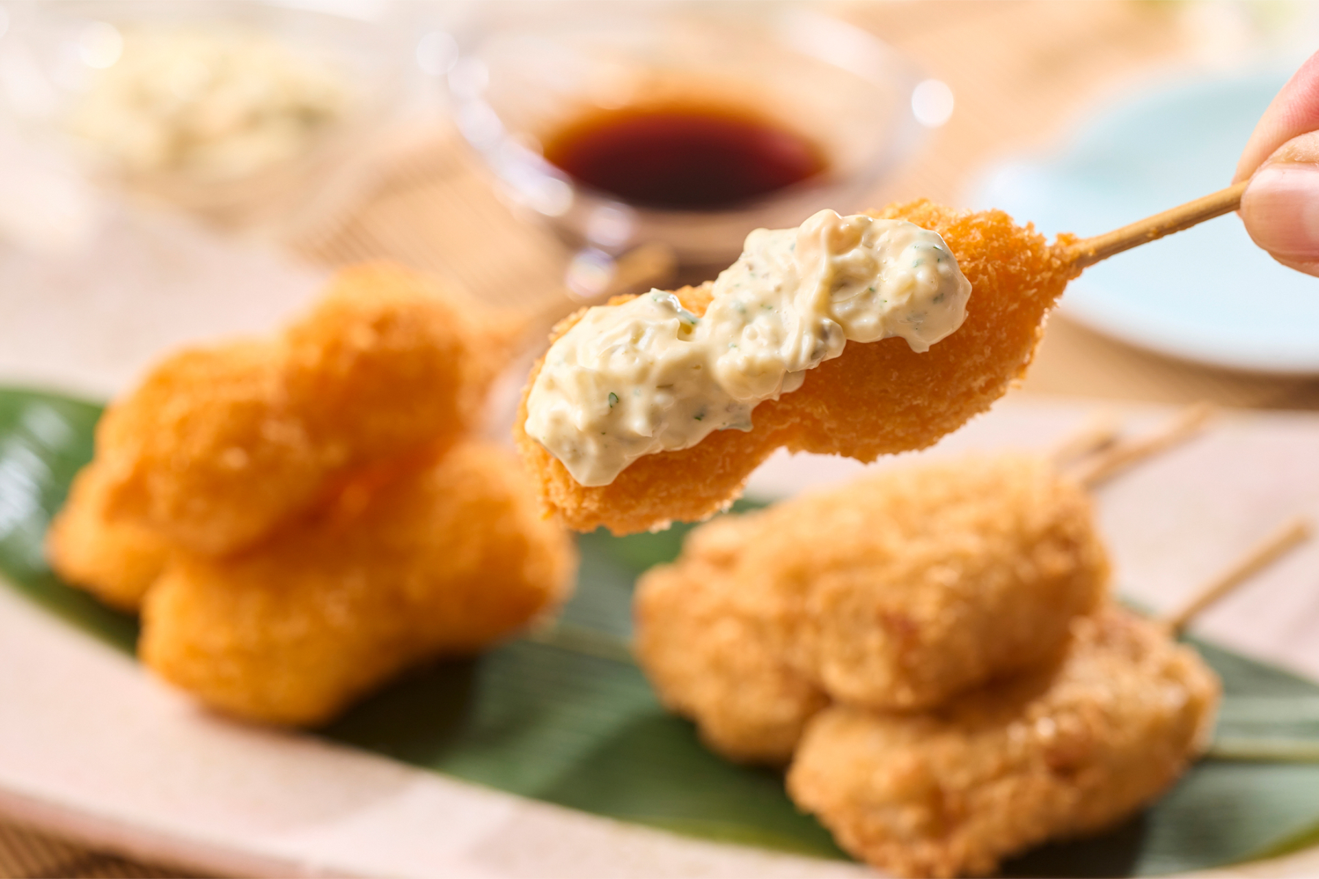 期間限定メニューの串揚げやたこ焼きは子供にも