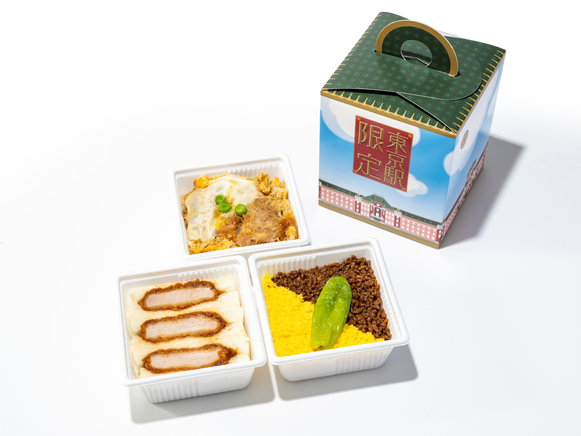 とんかつまい泉「東京駅丸の内駅舎三階建て弁当」1250円