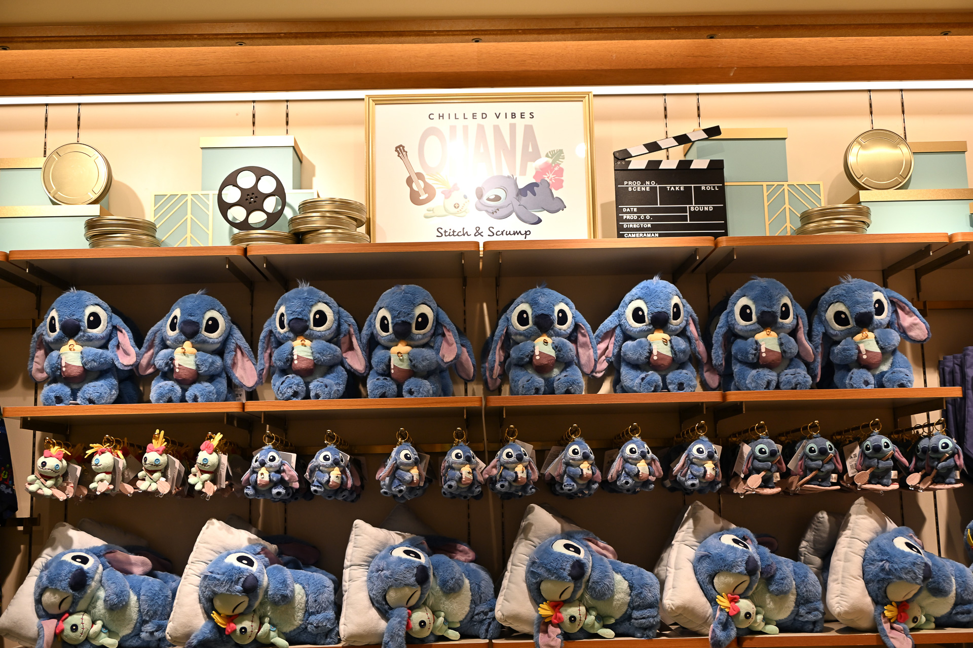 ヤングオイスターの新作から、定番の「うるぽちゃちゃん」まで勢揃い