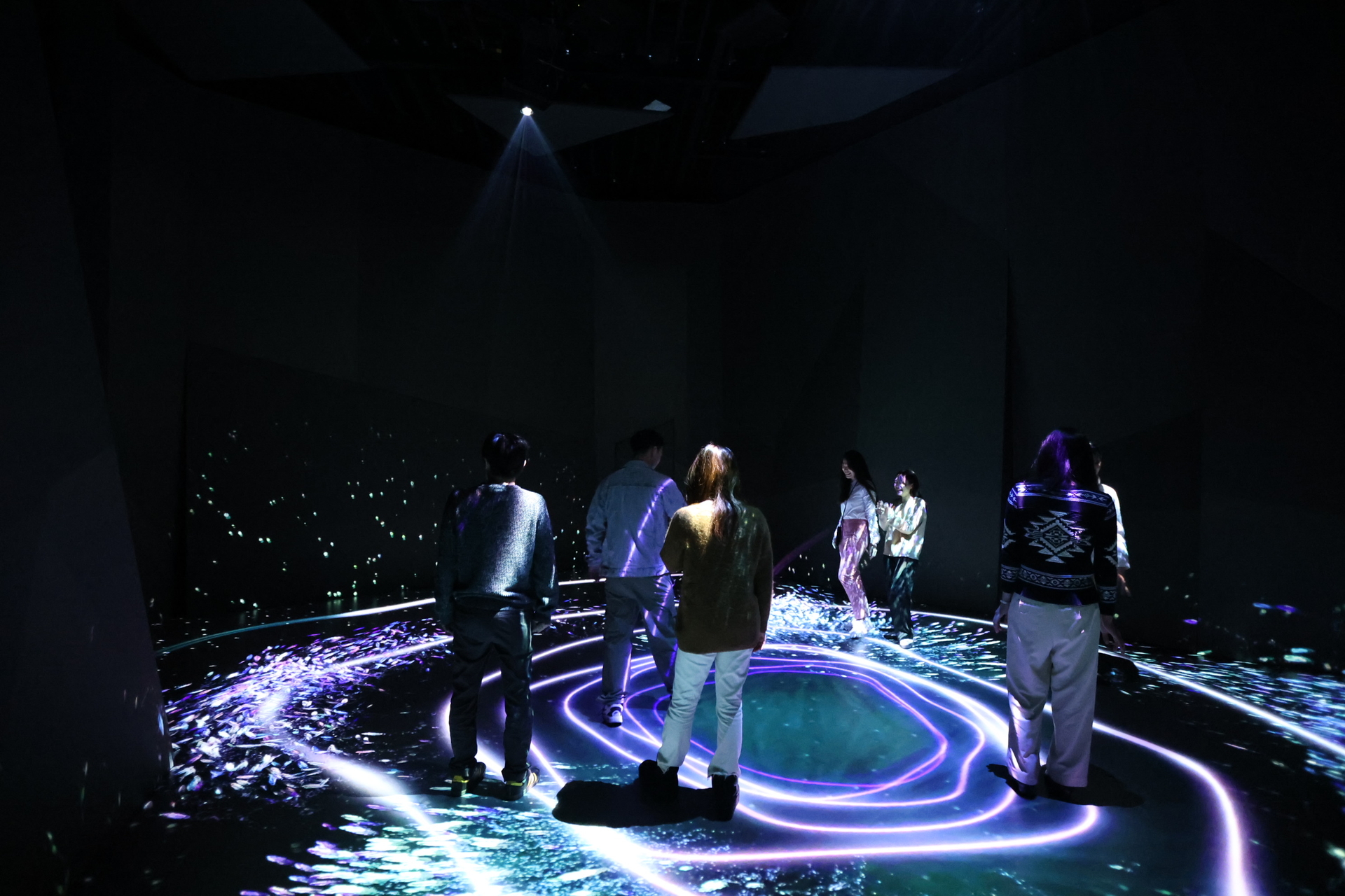 ZONE1「カガミイケの奥深く」（写真提供：パナソニック ホールディングス）