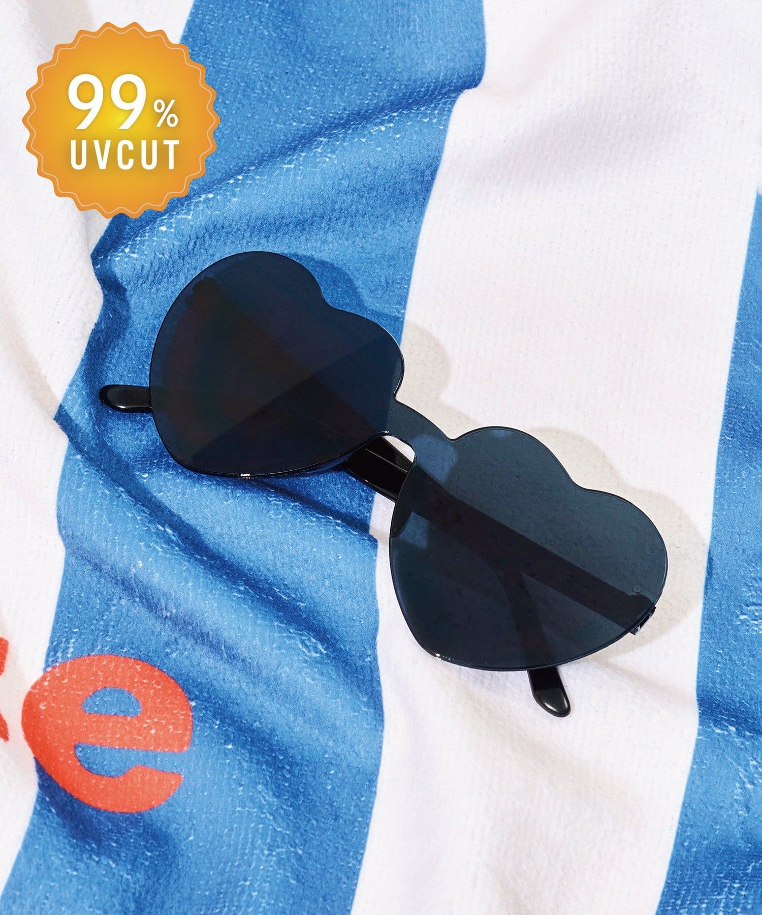 ハートサングラス（330円）