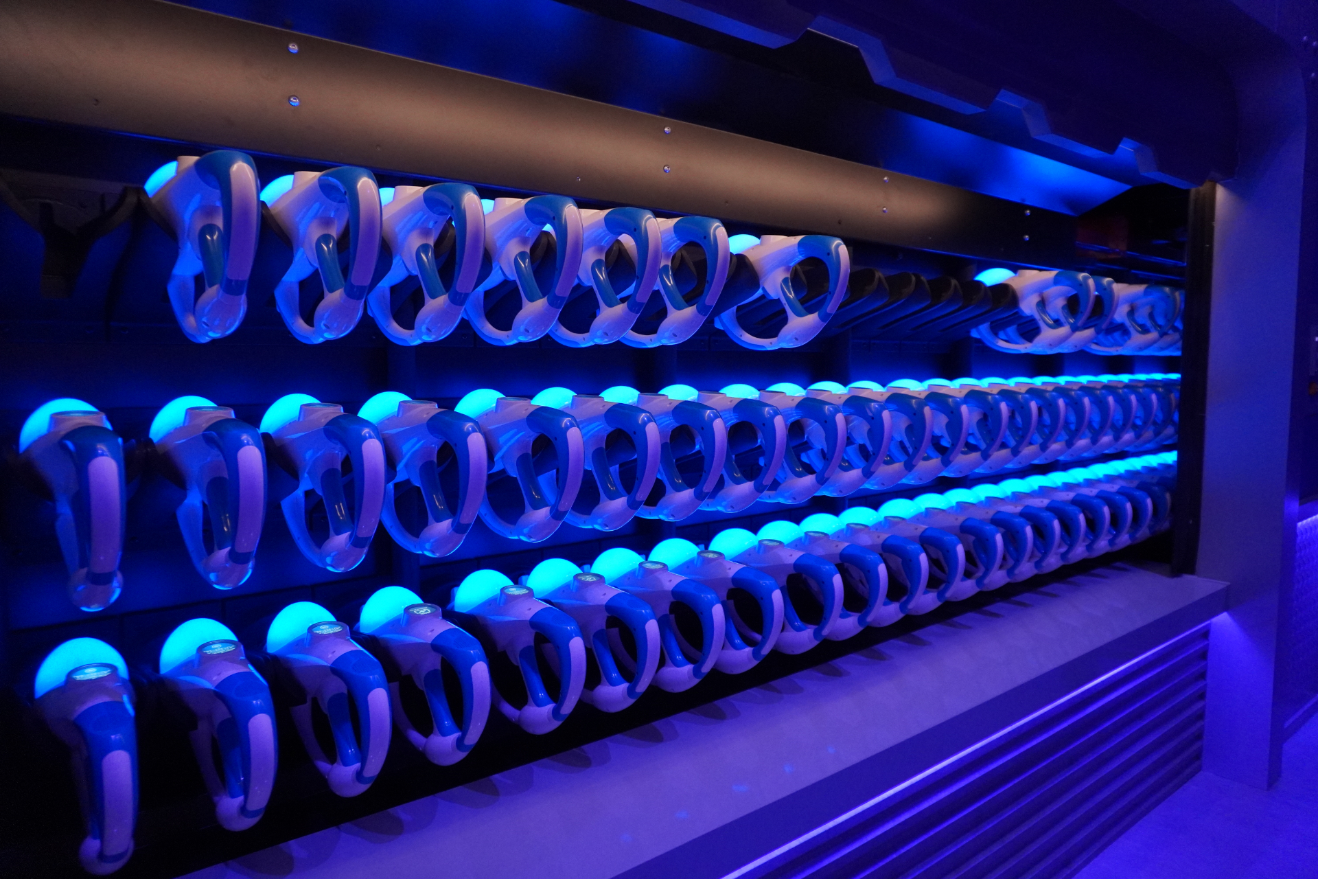 USJ公式アプリをダウウンロードした自分のスマホとイーリミネーターXをペアリングすることで、スマホから得点やランキングを見られる