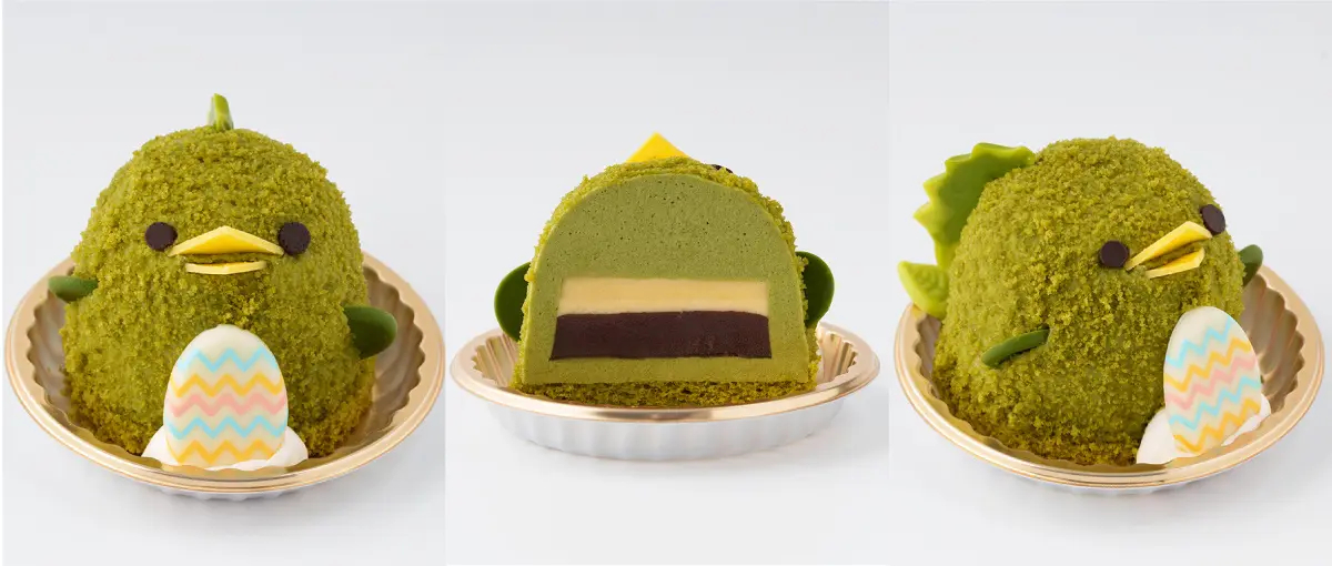 中にはプリンと羊羹。手前の卵もチョコ製で食べられる