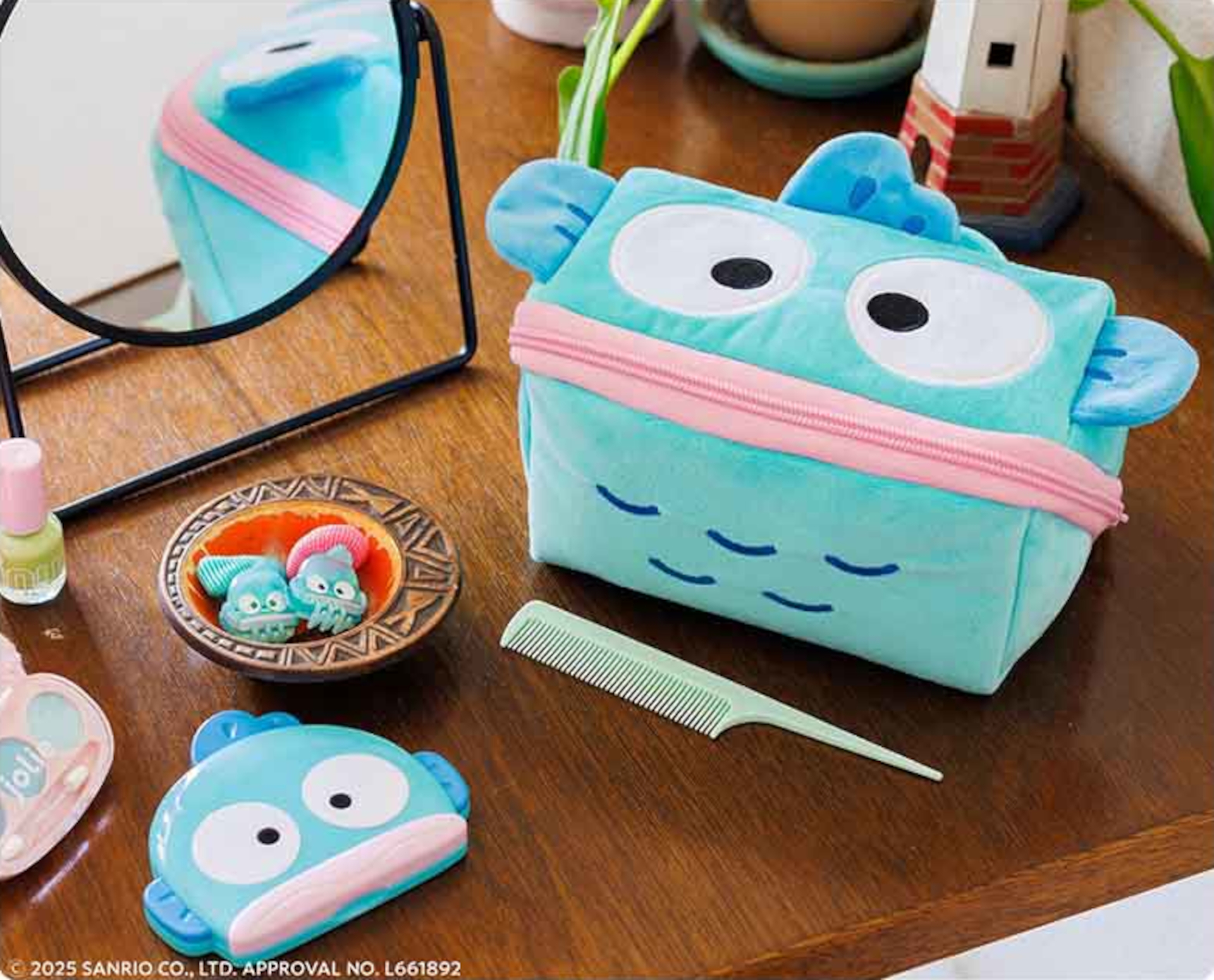 ペンケースやコスメ・ヘアアクセ入れに