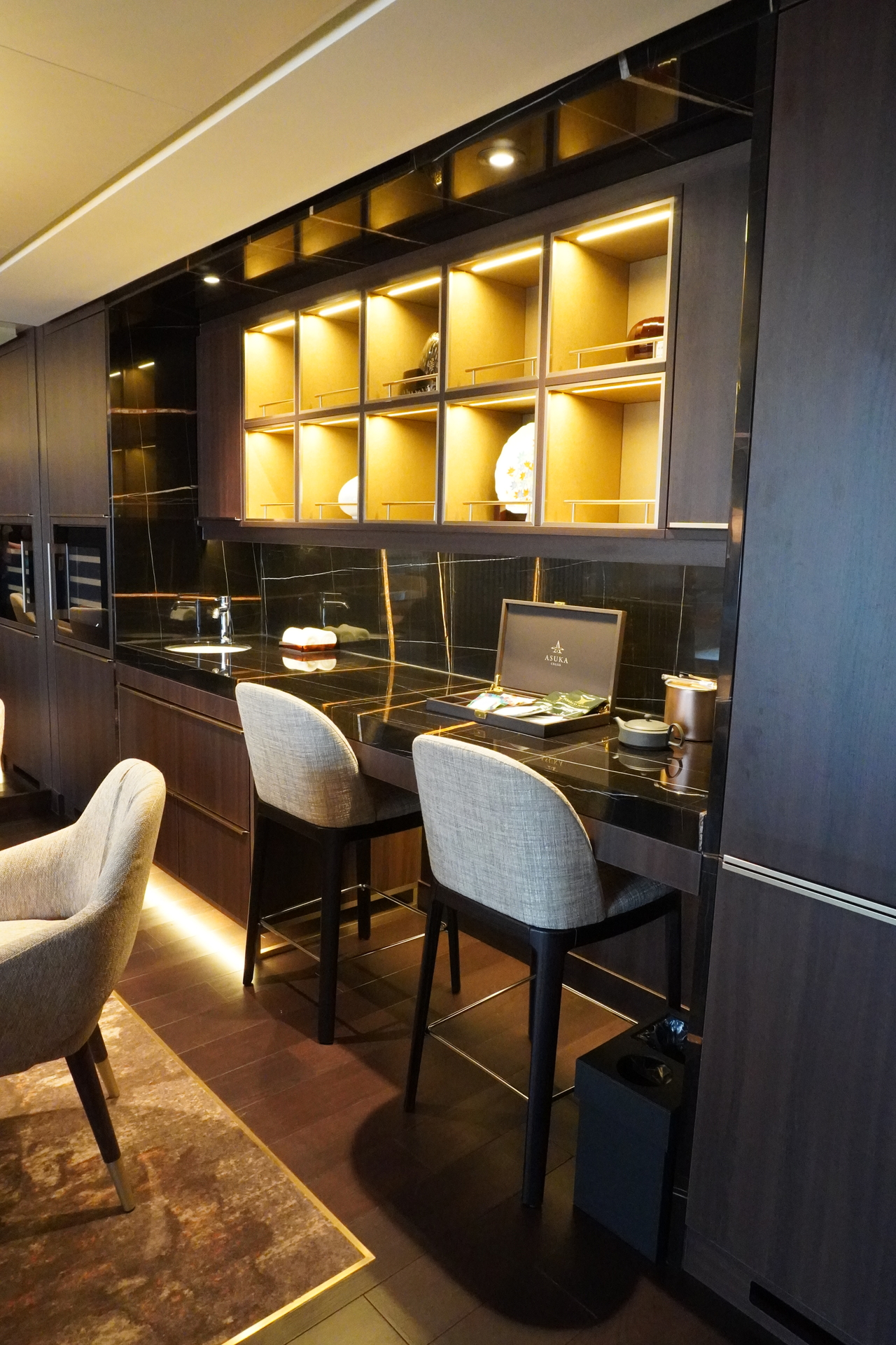 専用チーフコンシェルジュによるバトラーサービスを提供する