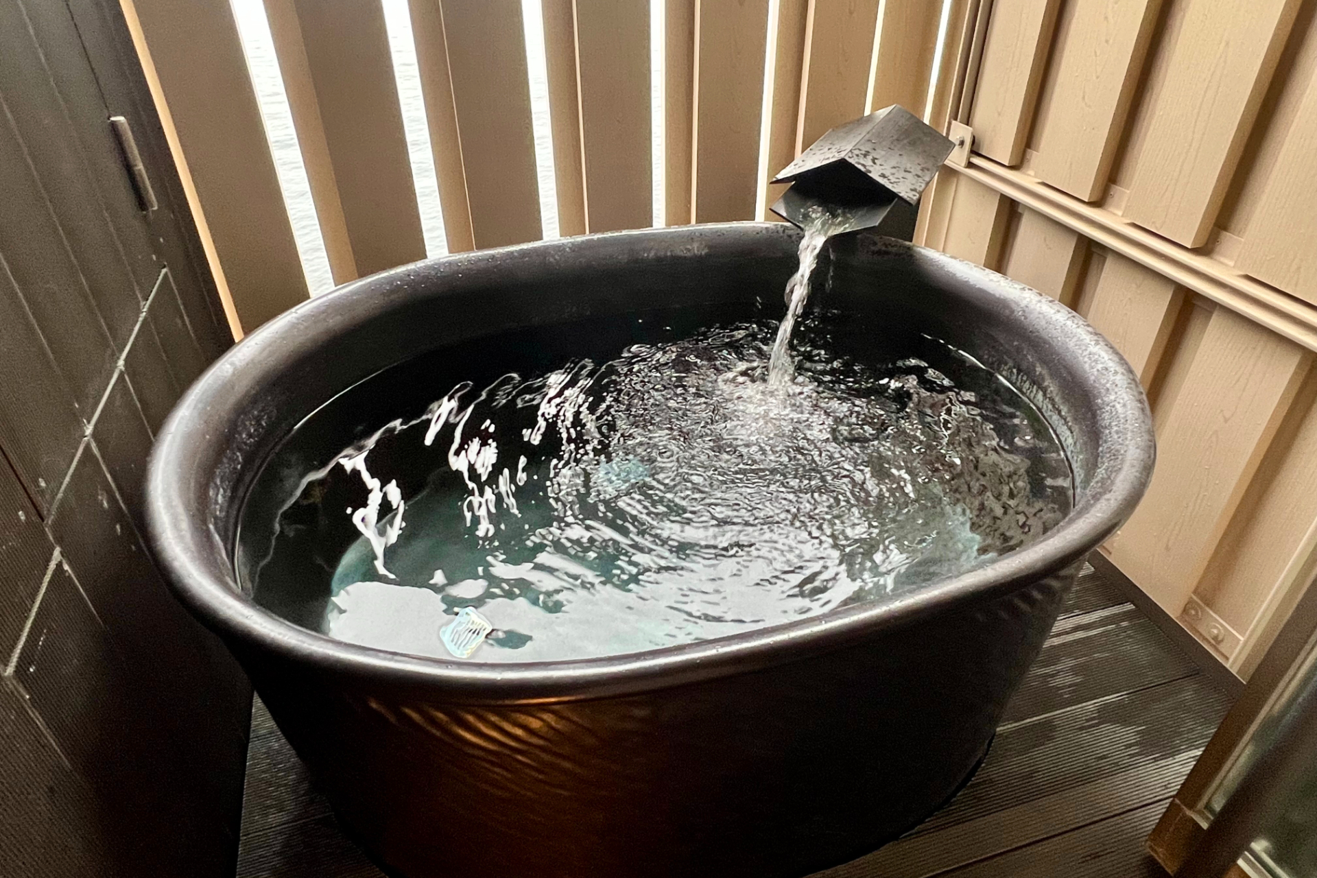 客室に備わる露天風呂