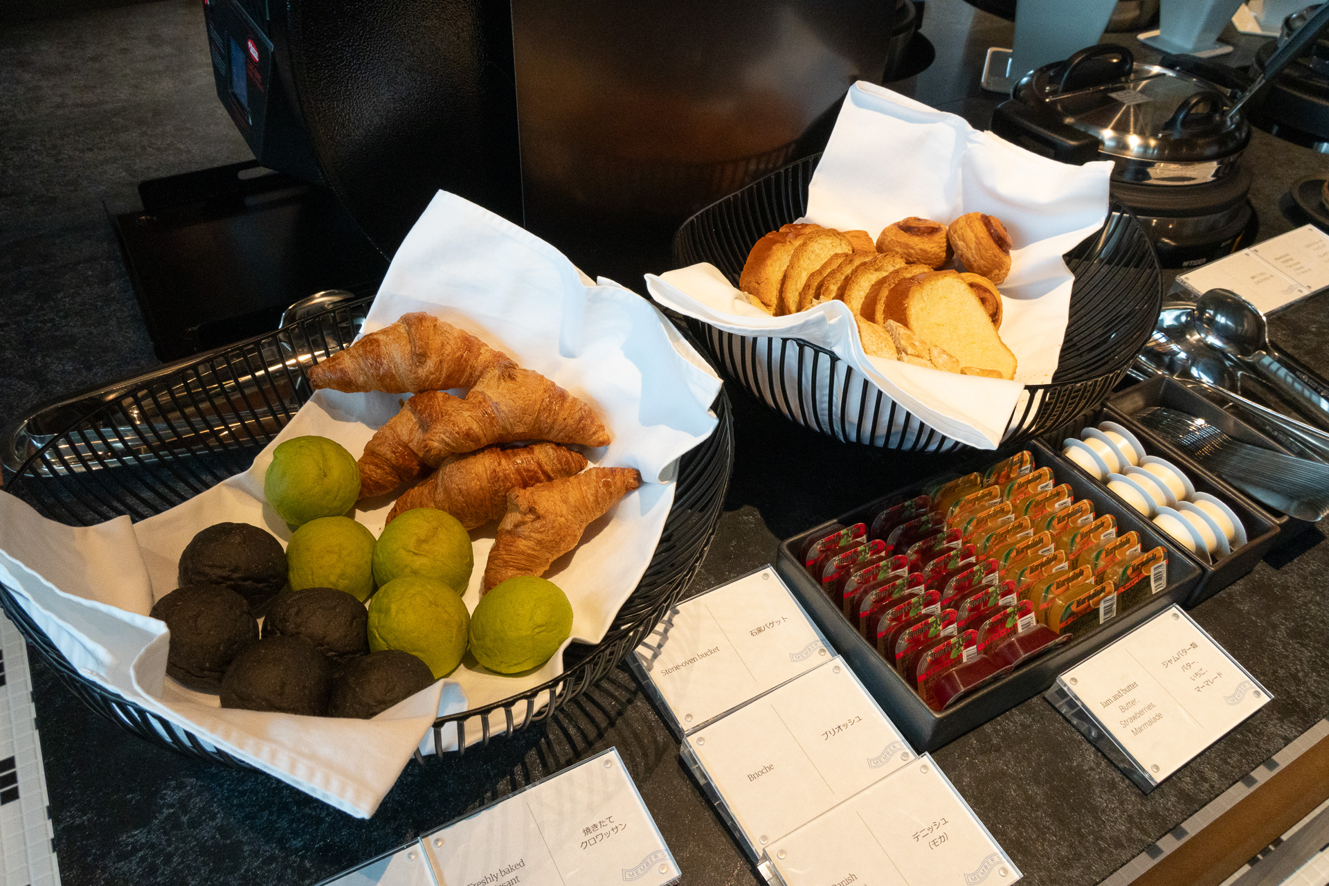 ビュッフェのメニュー