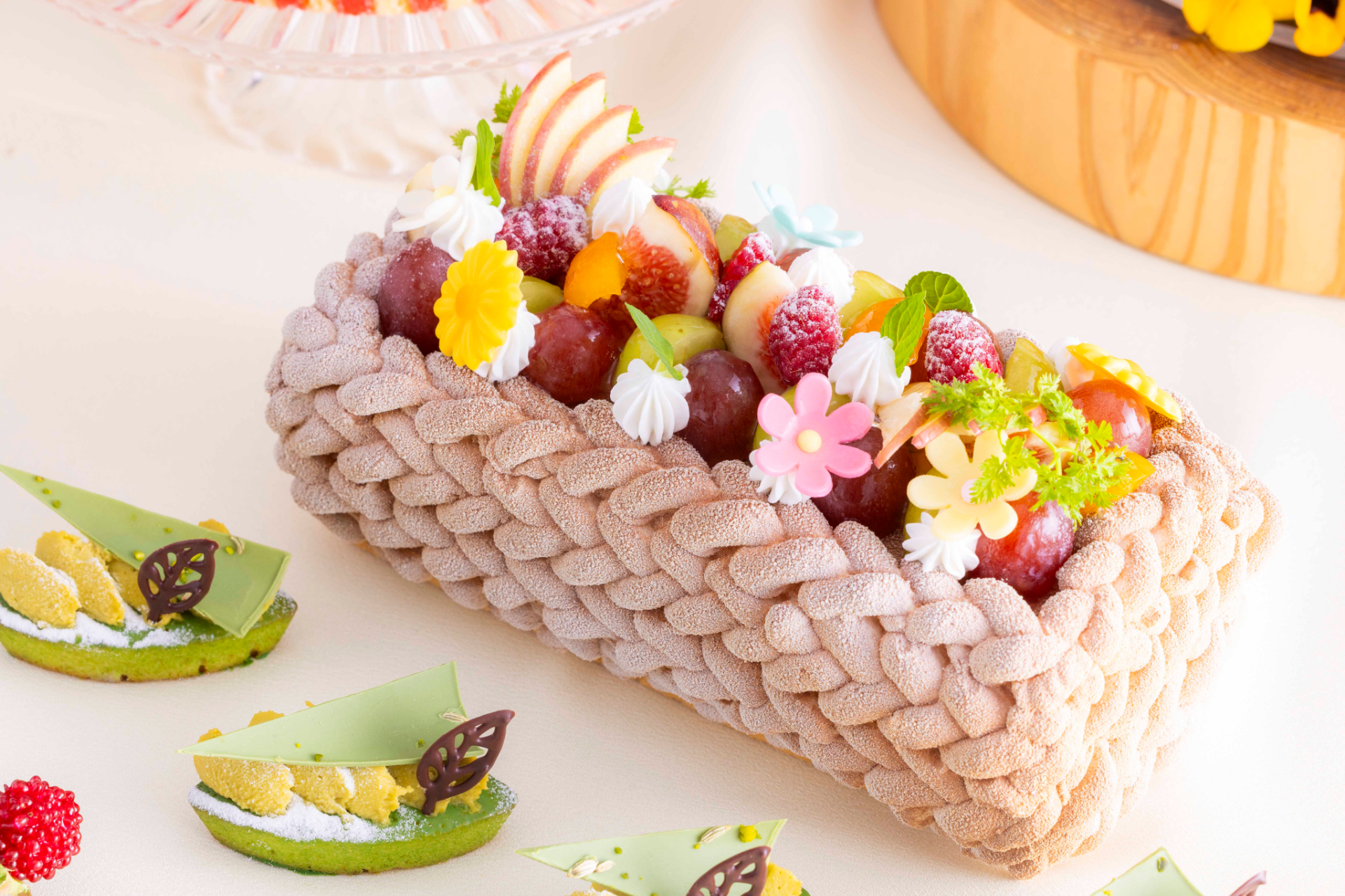 「フルーツたっぷりバスケット」