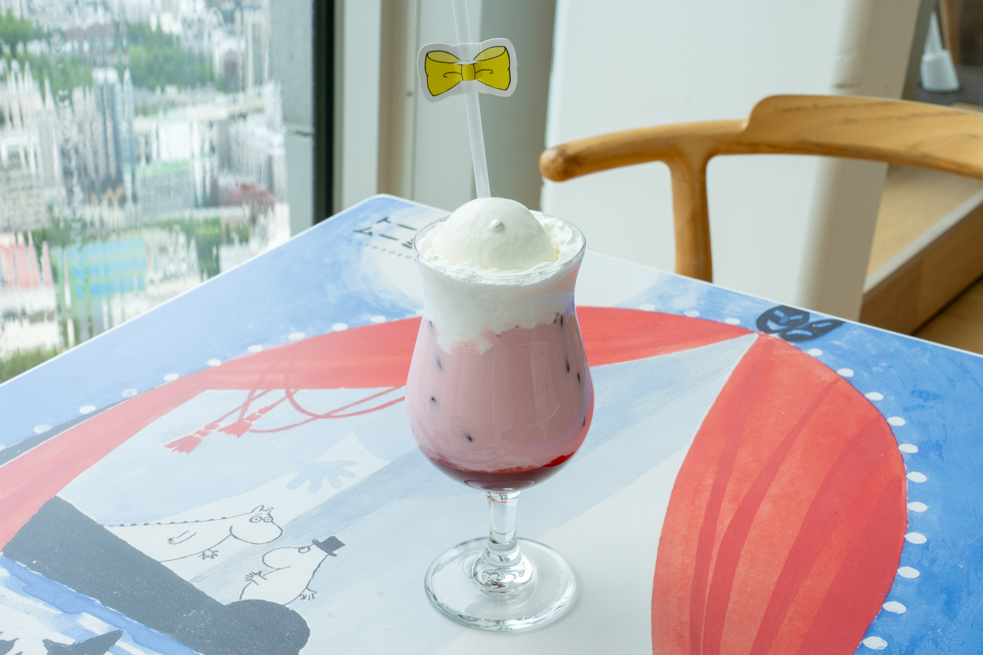 いちごのドレスとミルクのやさしさ～ニンニ～（1200円）