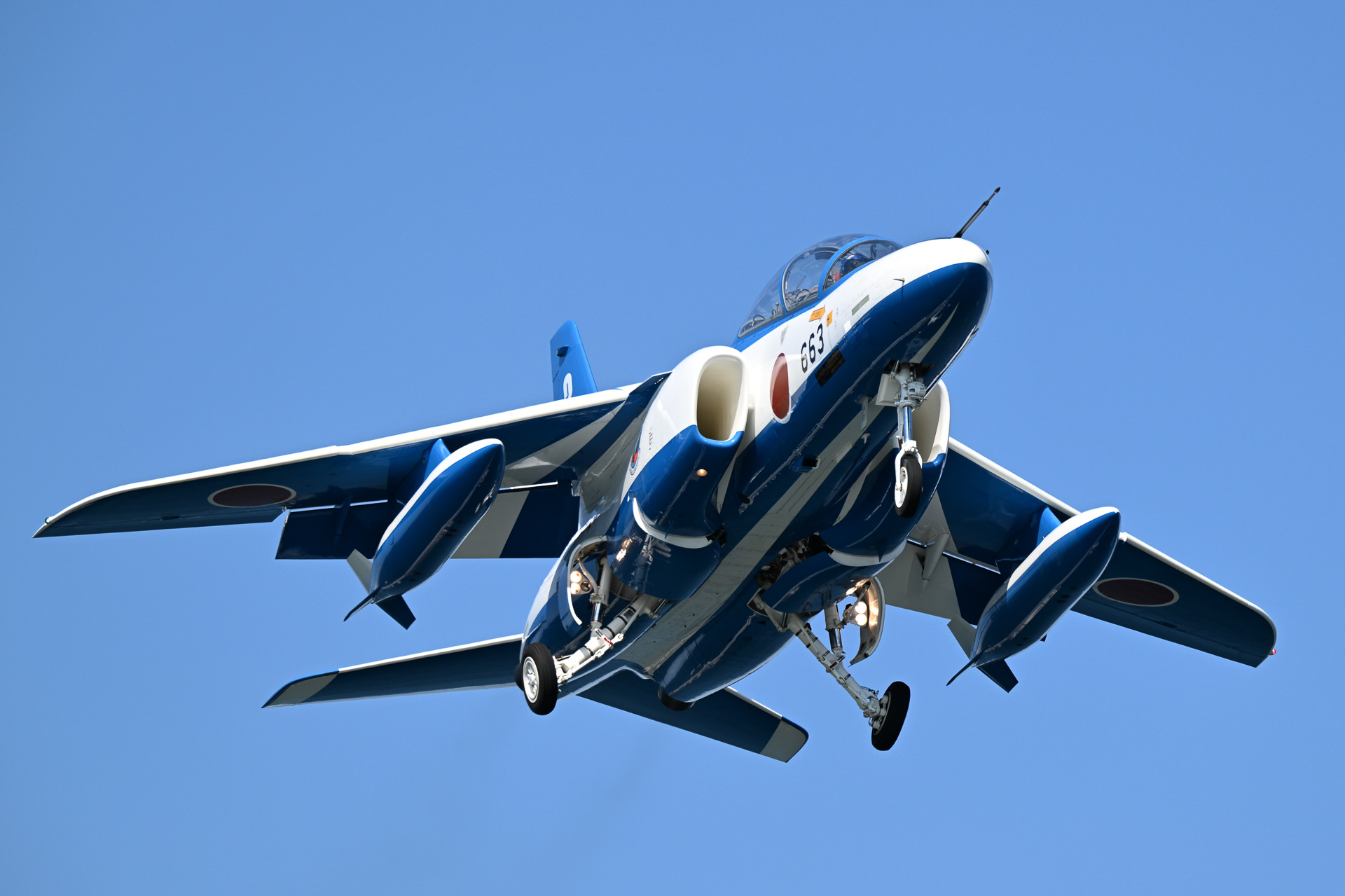 関西空港に着陸進入するブルーインパルス1番機から6番機（撮影：S.K.2）