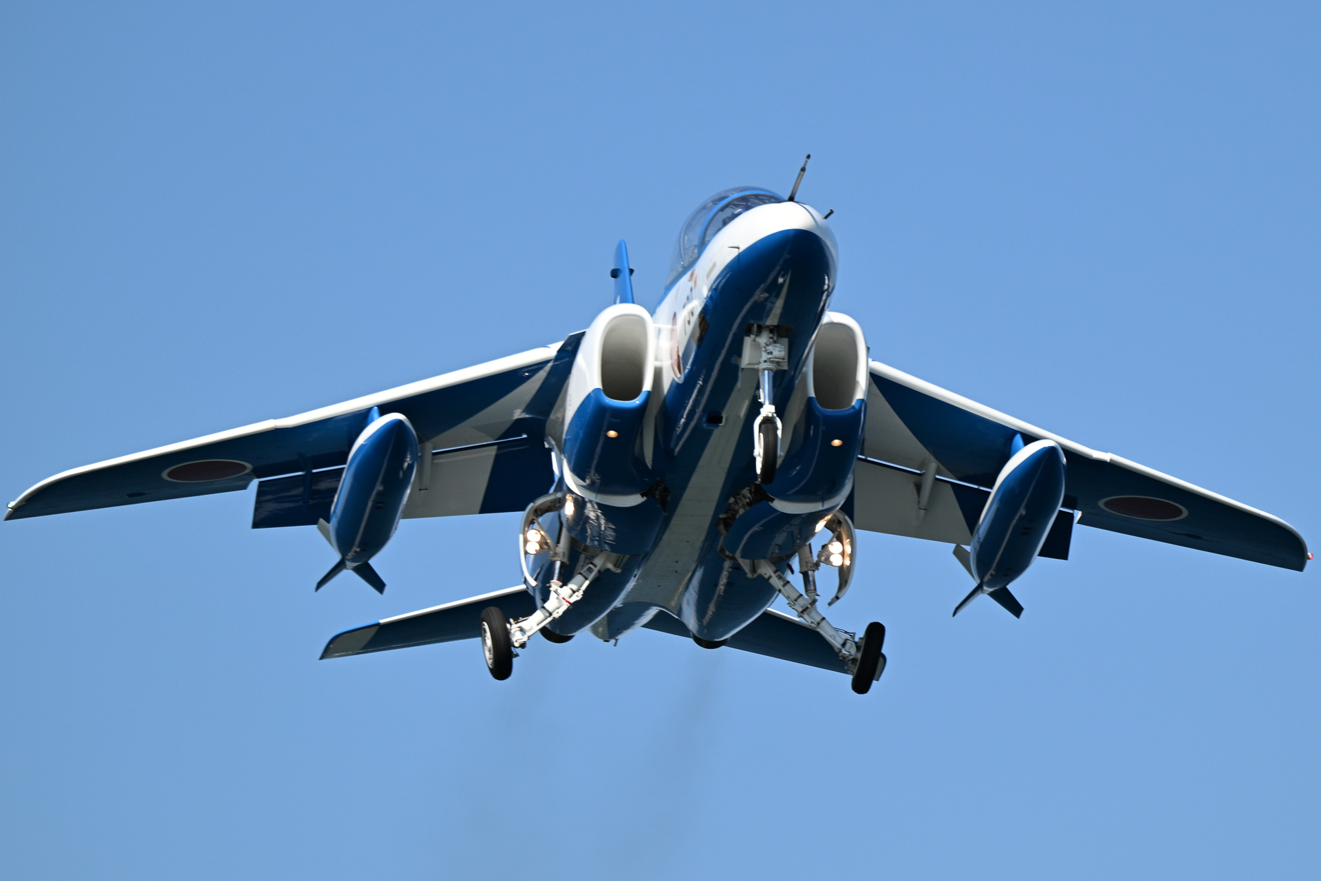 関西空港に着陸進入するブルーインパルス1番機から6番機（撮影：S.K.2）