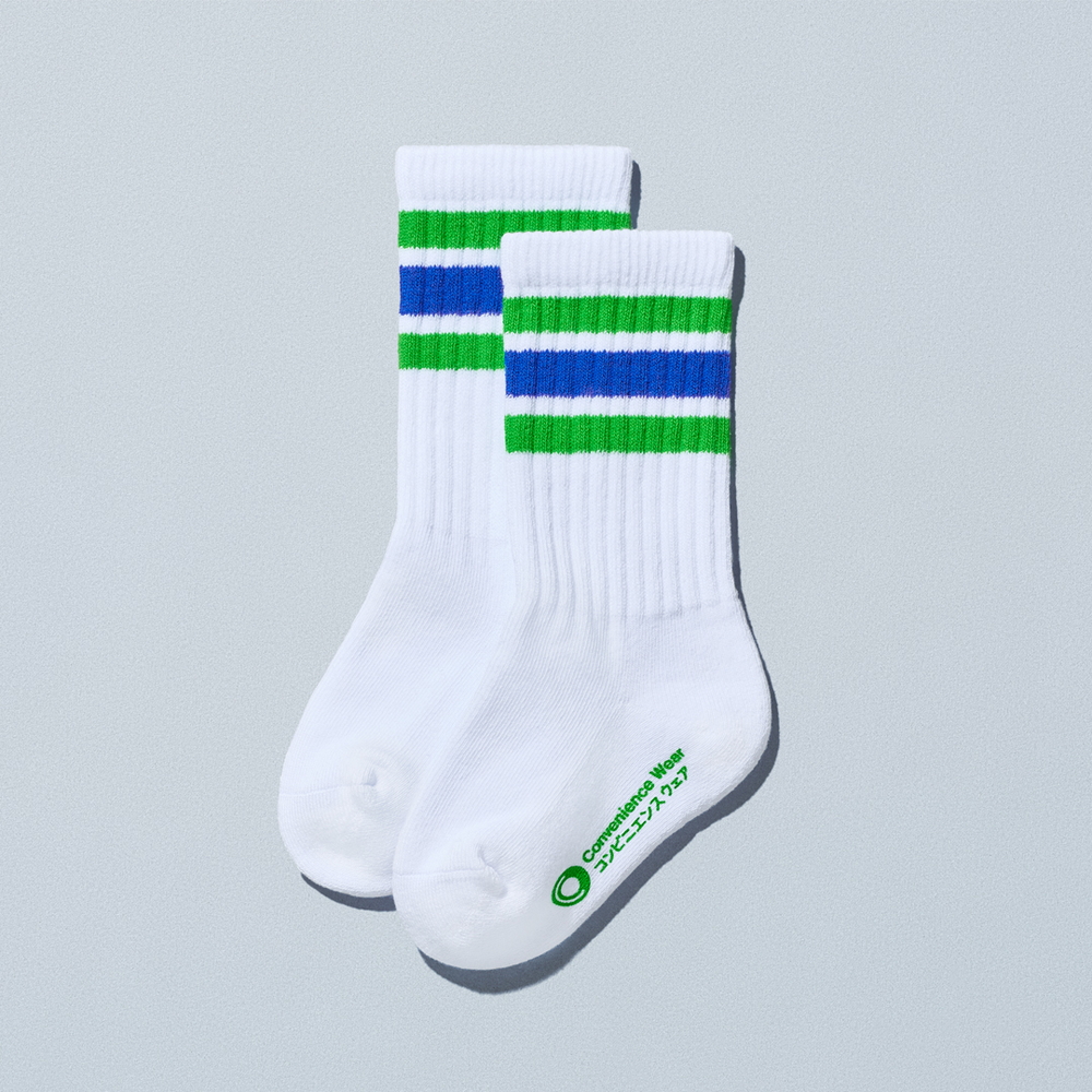 「こどもくつした」（429円）