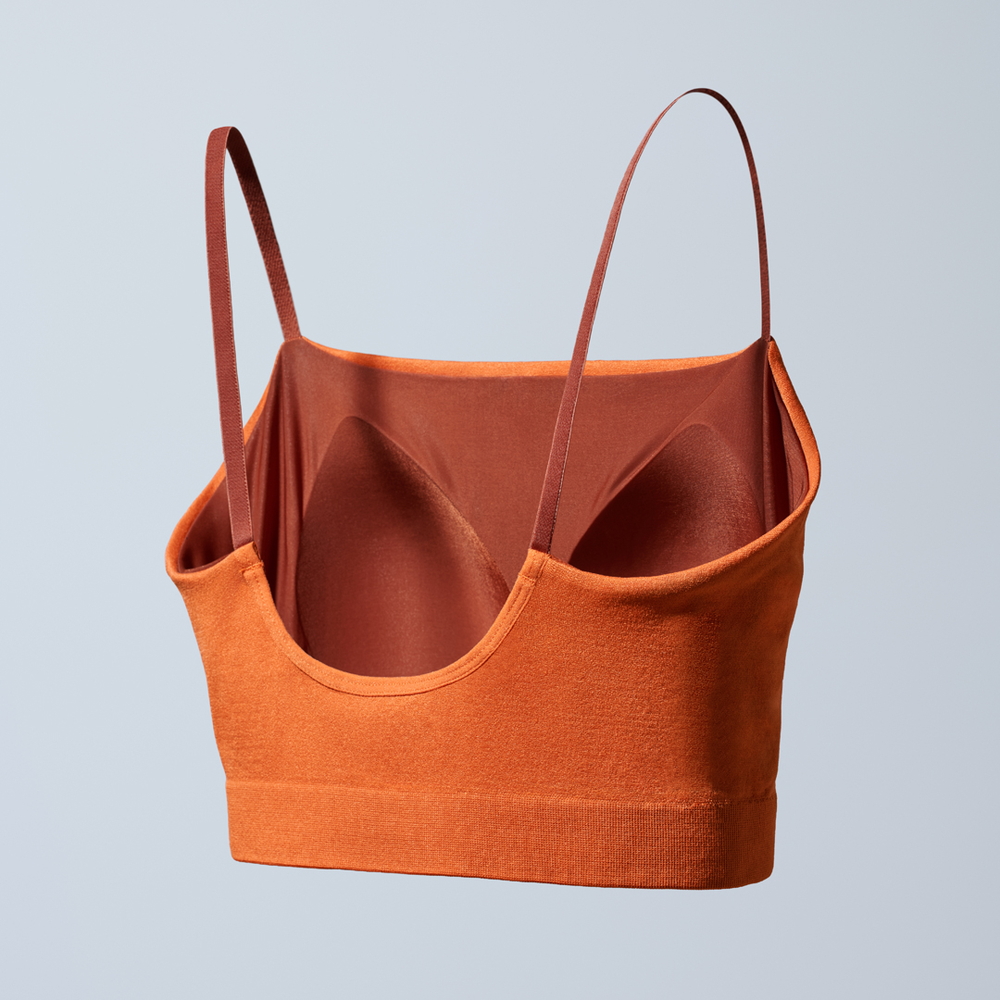 「ブラウェア」（2290円）