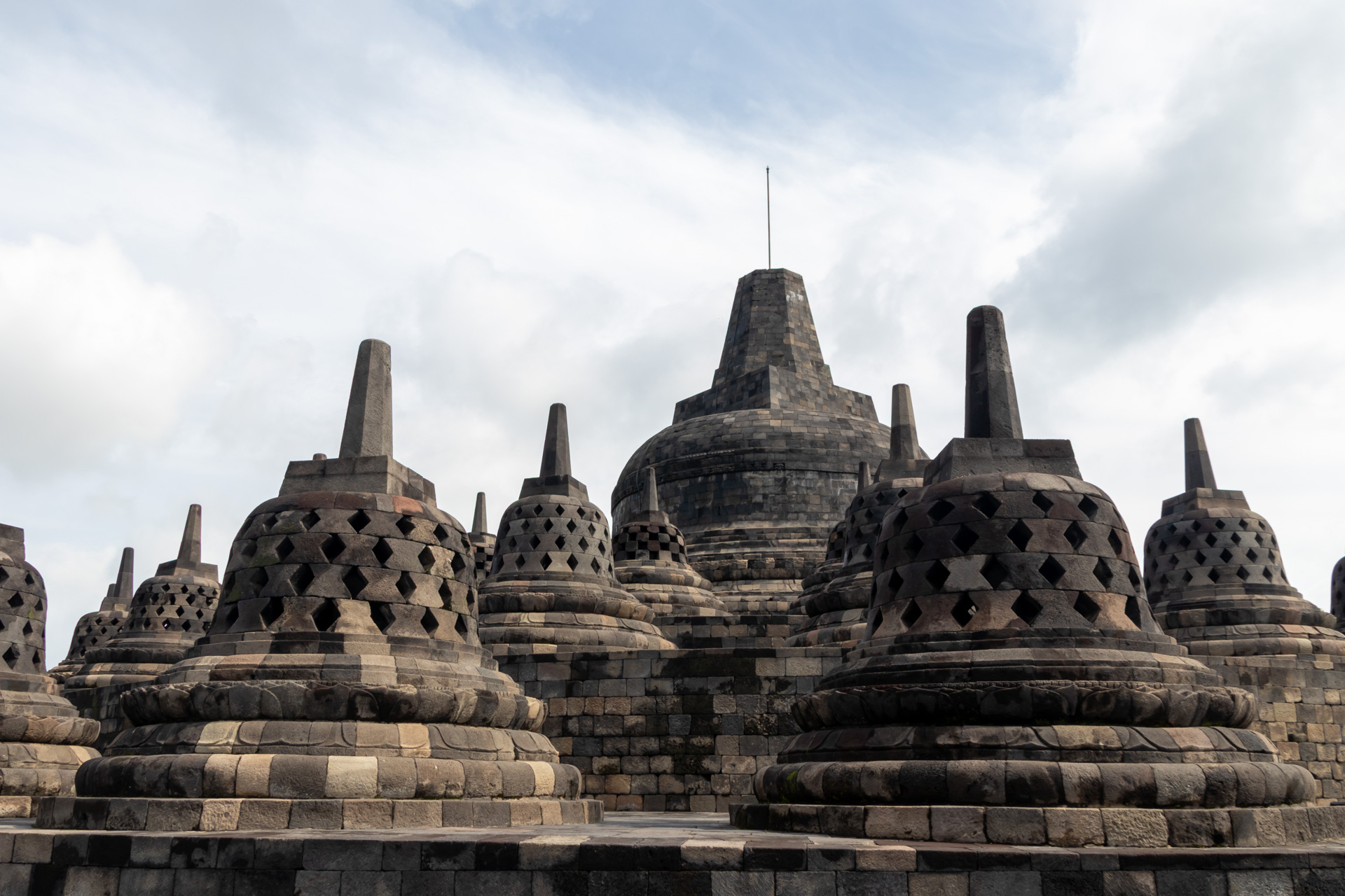 ガルーダ・インドネシア航空で常夏の島・ジャワ島へ出発