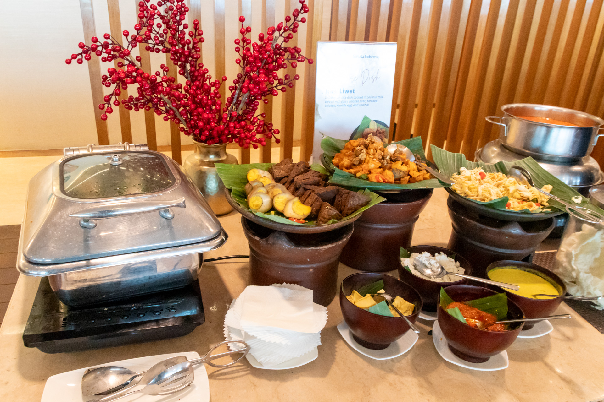 インドネシア料理も提供している