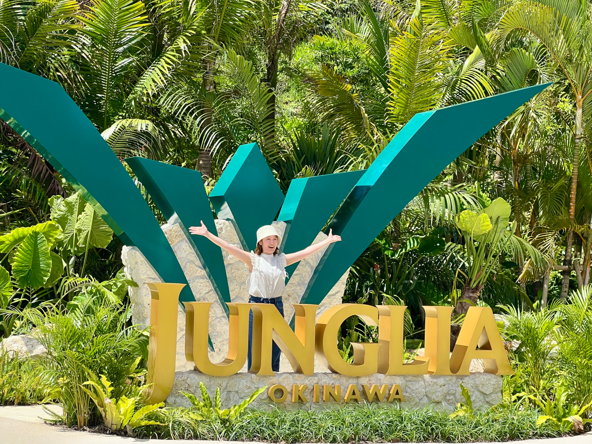 正面エントランスのフォトスポット