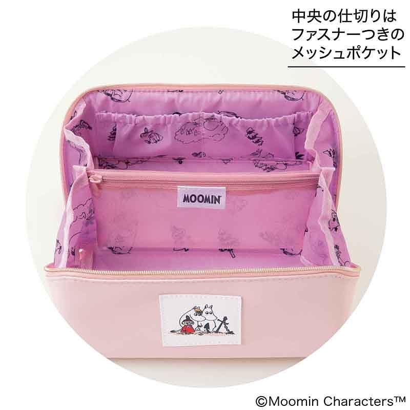 小さなアイテムを分けておくのに便利な内ポケットと、中央の仕切りとしてメッシュポケットが備わる