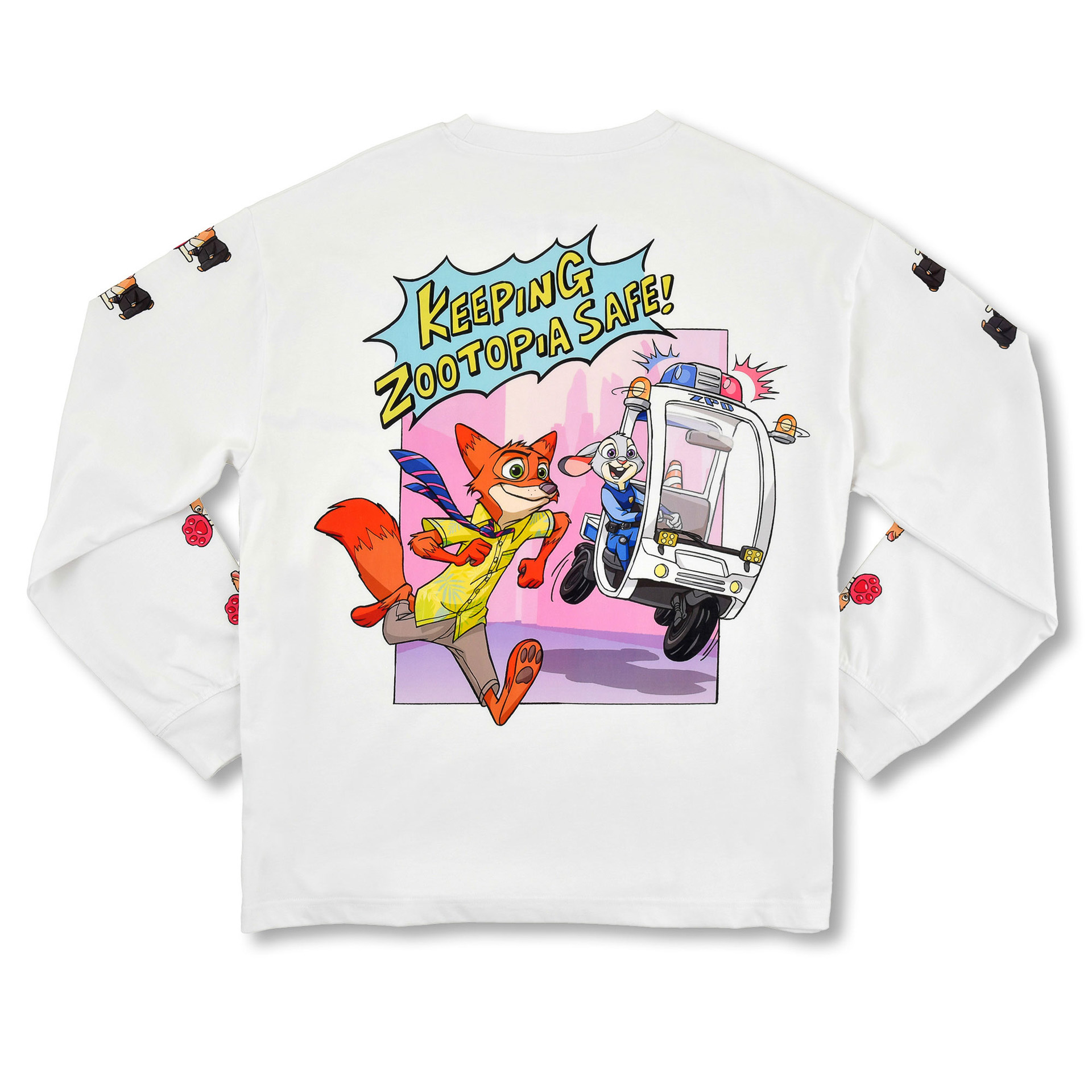 「長袖Tシャツ（両面デザイン）」（5300円）