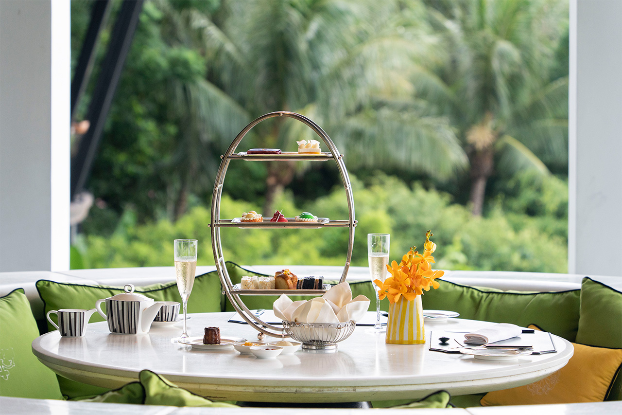 南国感あふれるアフタヌーンティー