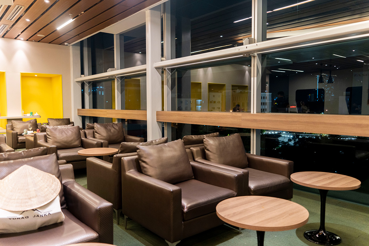 ゆとりある「CIP オーキッドラウンジ」