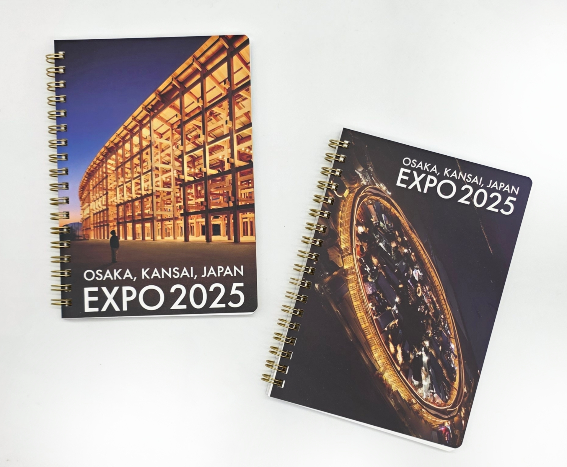 リングノート（各880円、8月中旬発売予定）