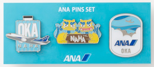 ANA、3レターコードとご当地名物のピンバッジセット。羽田/関空