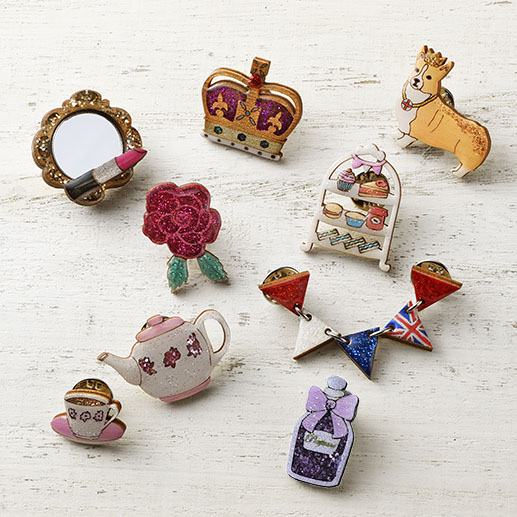 前半・後半「ベクベクメイクス」のピンバッジ各種（3300円～）