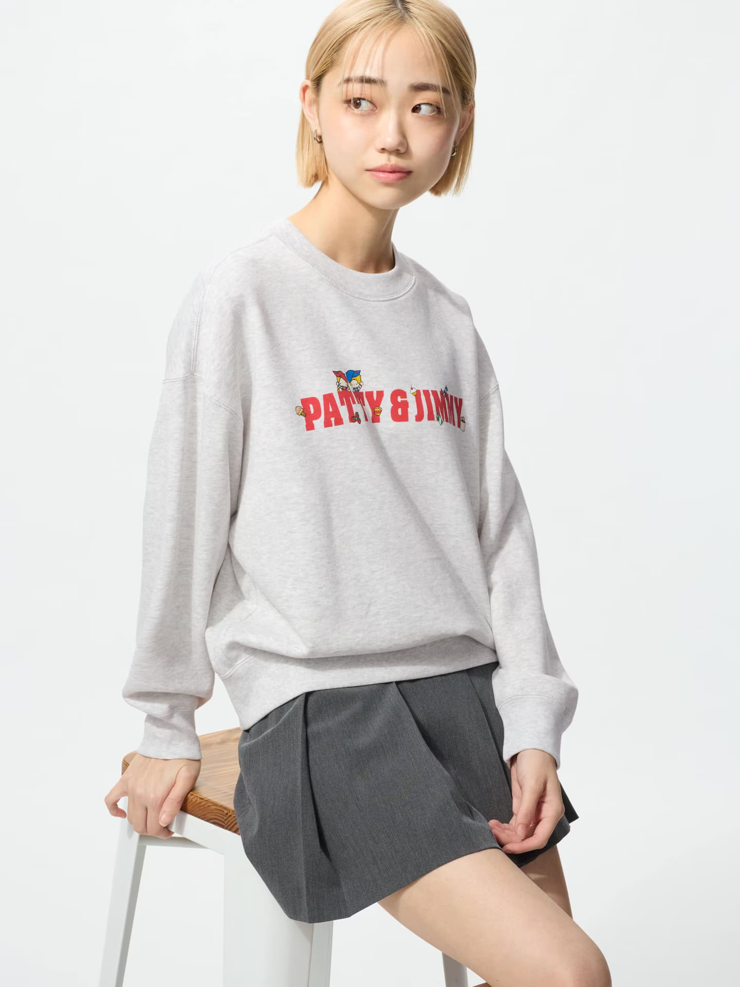 8月18日発売「サンリオキャラクターズ スウェットシャツ」（ウィメンズ）