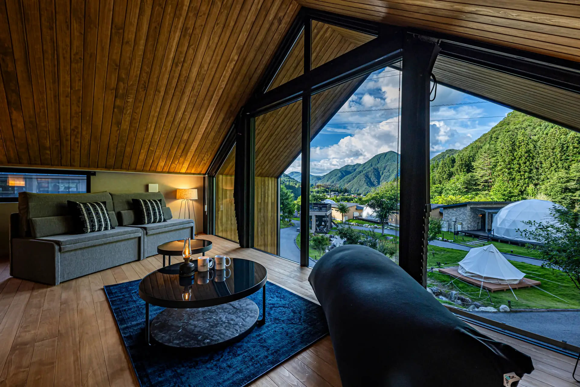 2階プライベートリビング