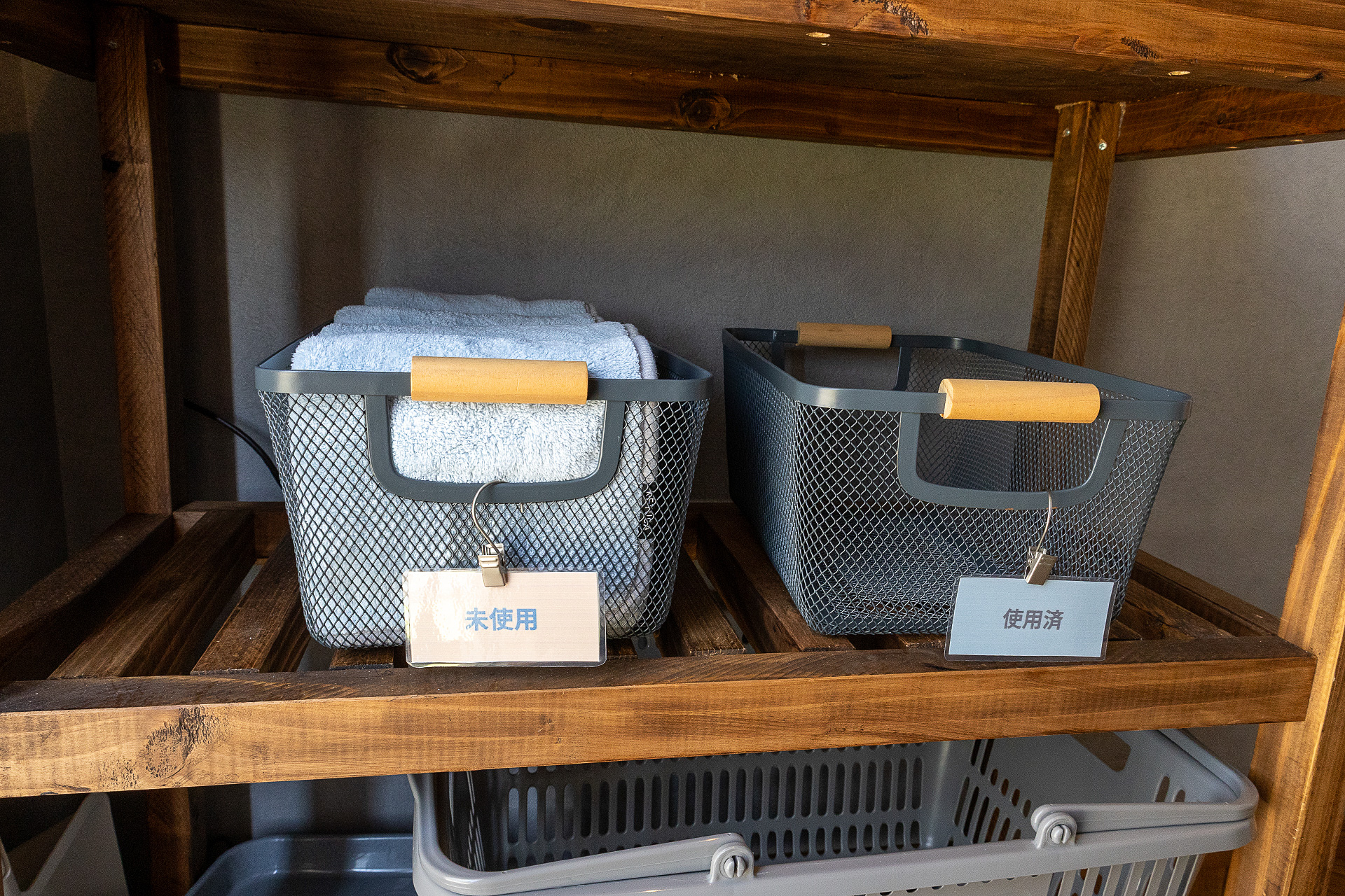 足拭きマットも使用ごとに取り替えできるようになっている