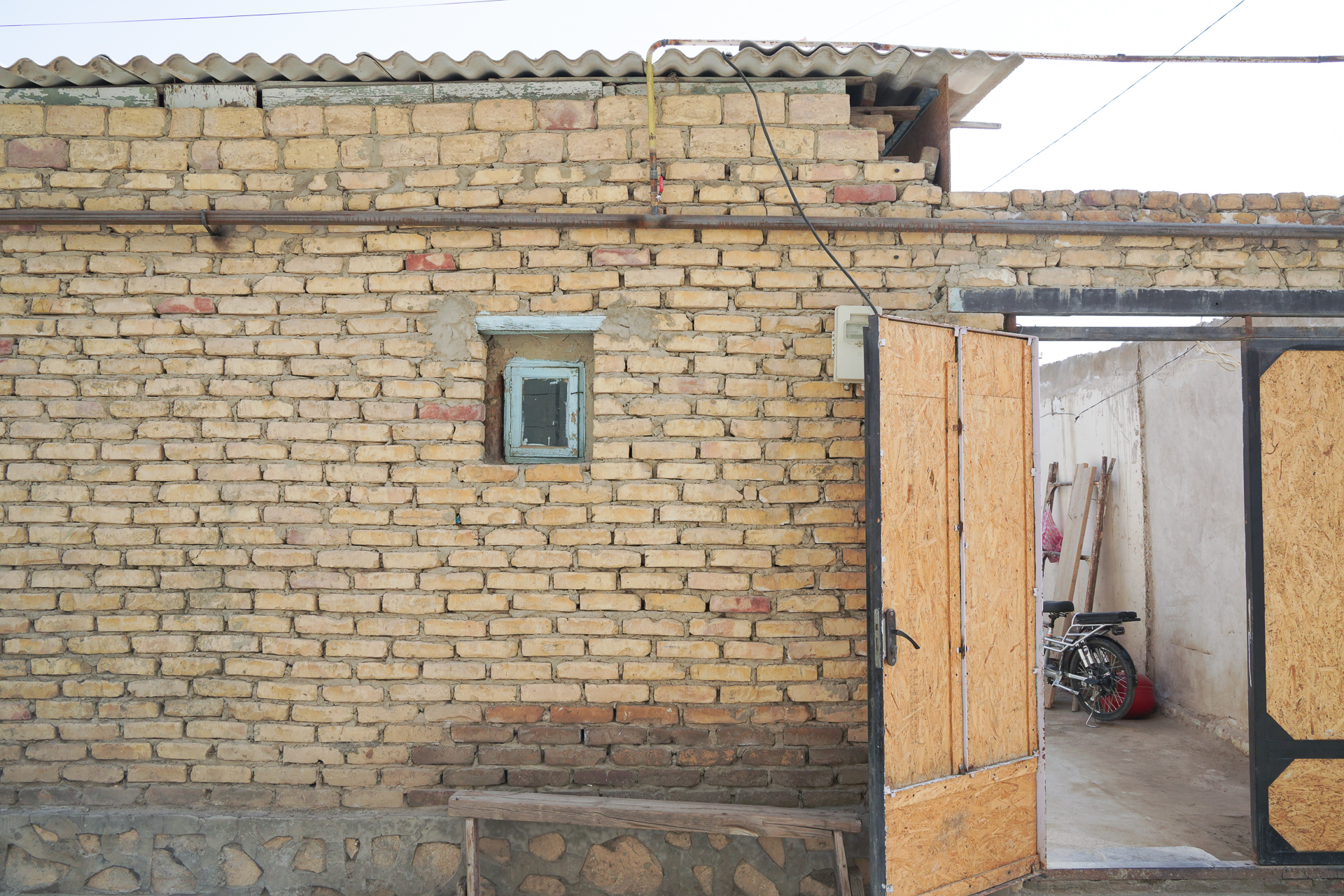 民家は壁に囲まれていて中庭がある作りが一般的