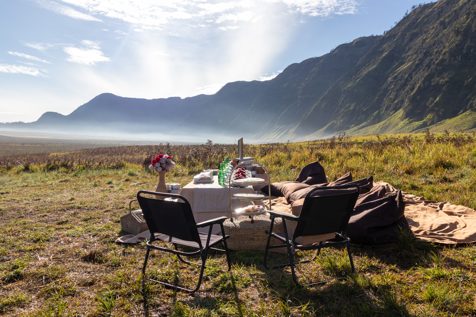 絶景のなかでいただく朝食はなんとも贅沢