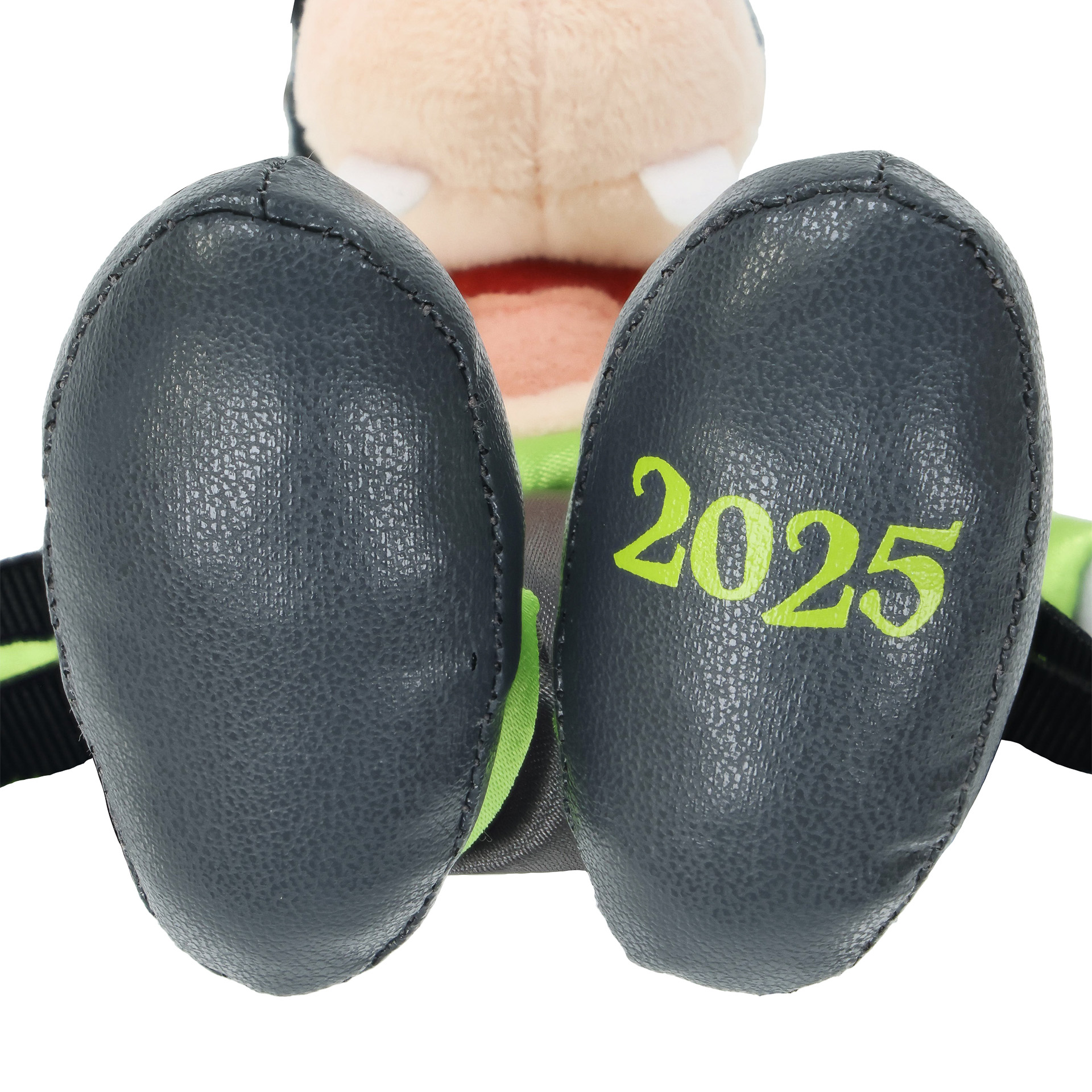 「ぬいぐるみバッジ」（2800円）