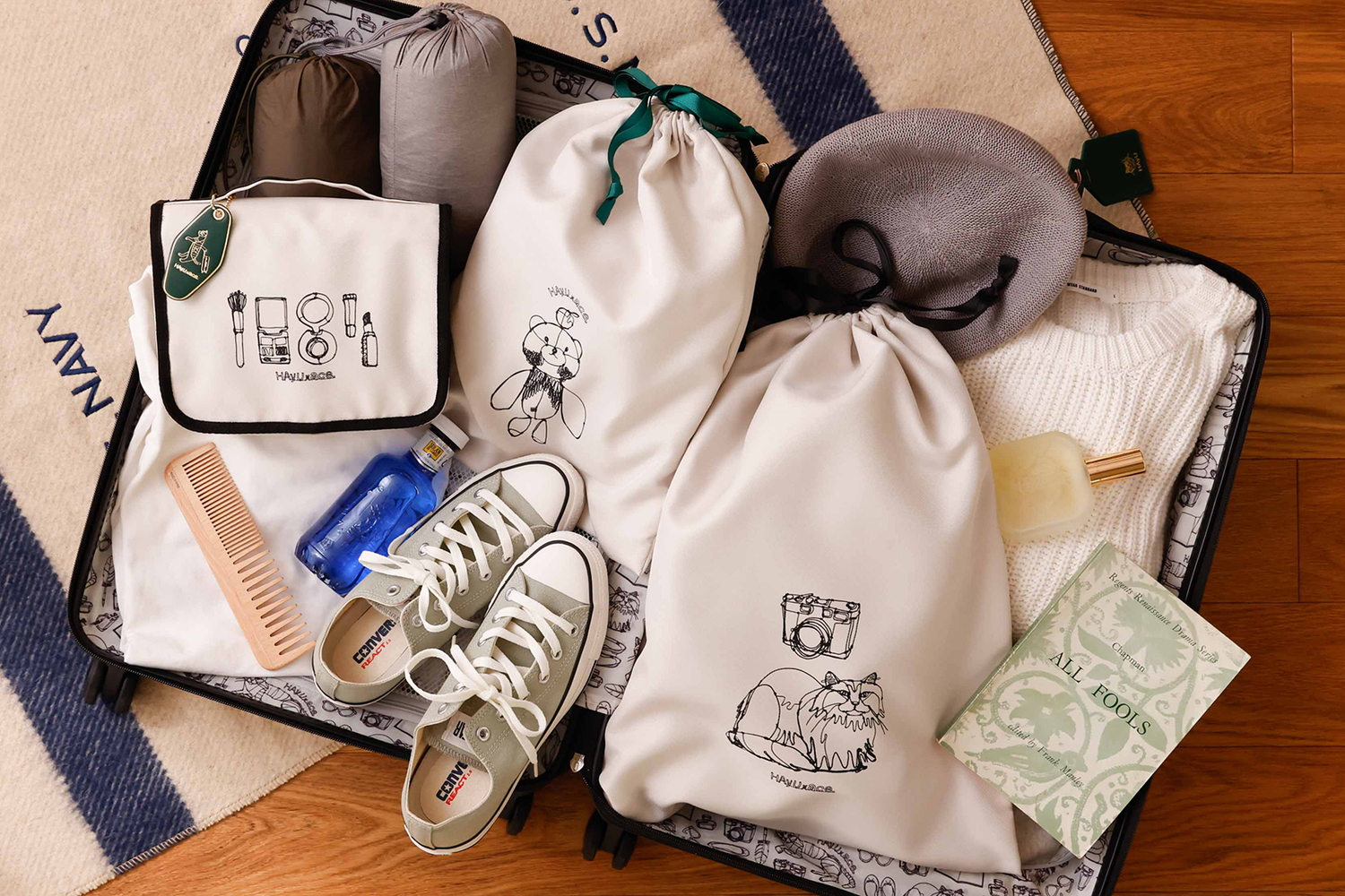 HAyU トラベルアクセサリー