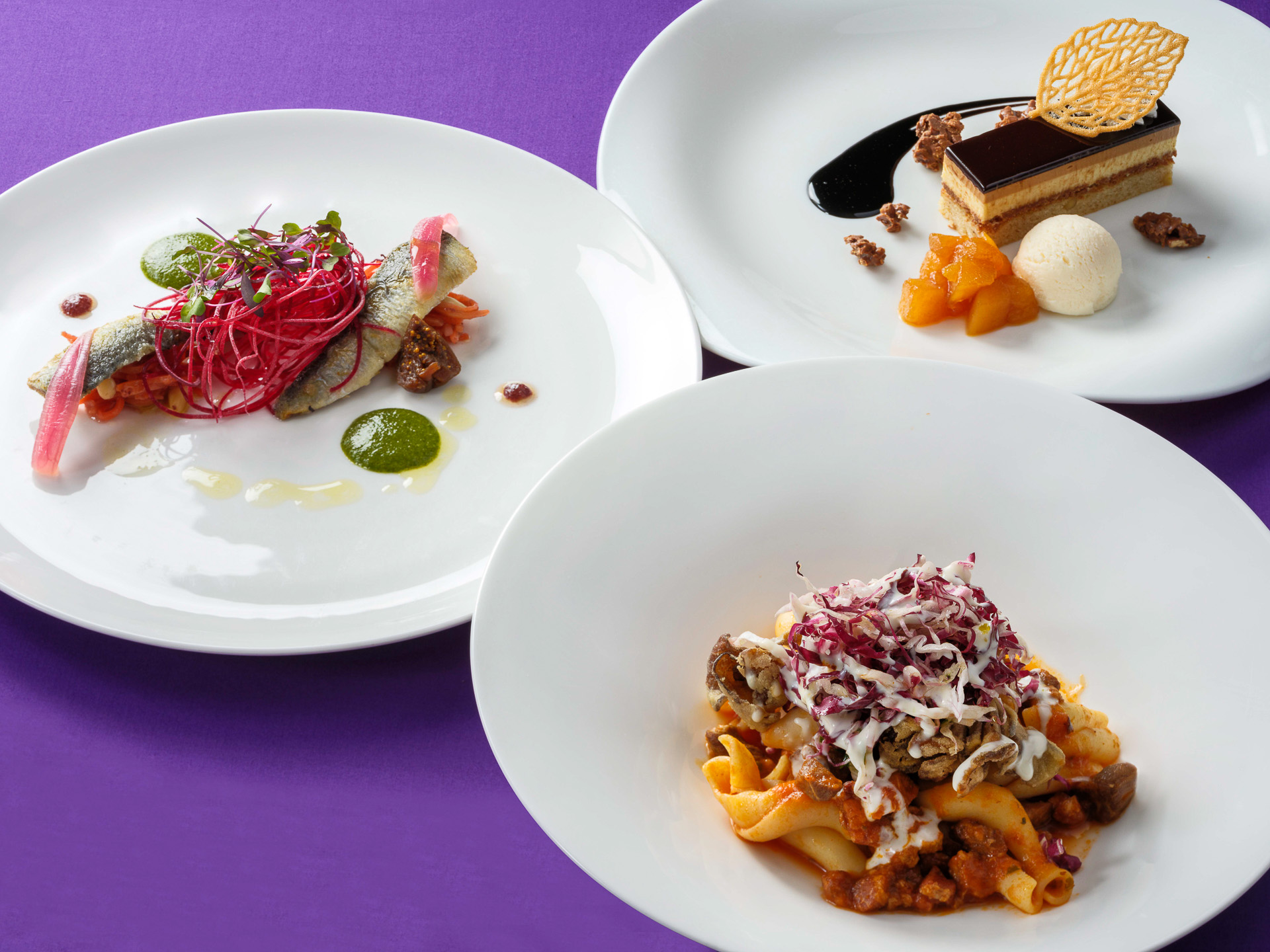 3品が味わえる「スペシャルパスタセット」（3800円）