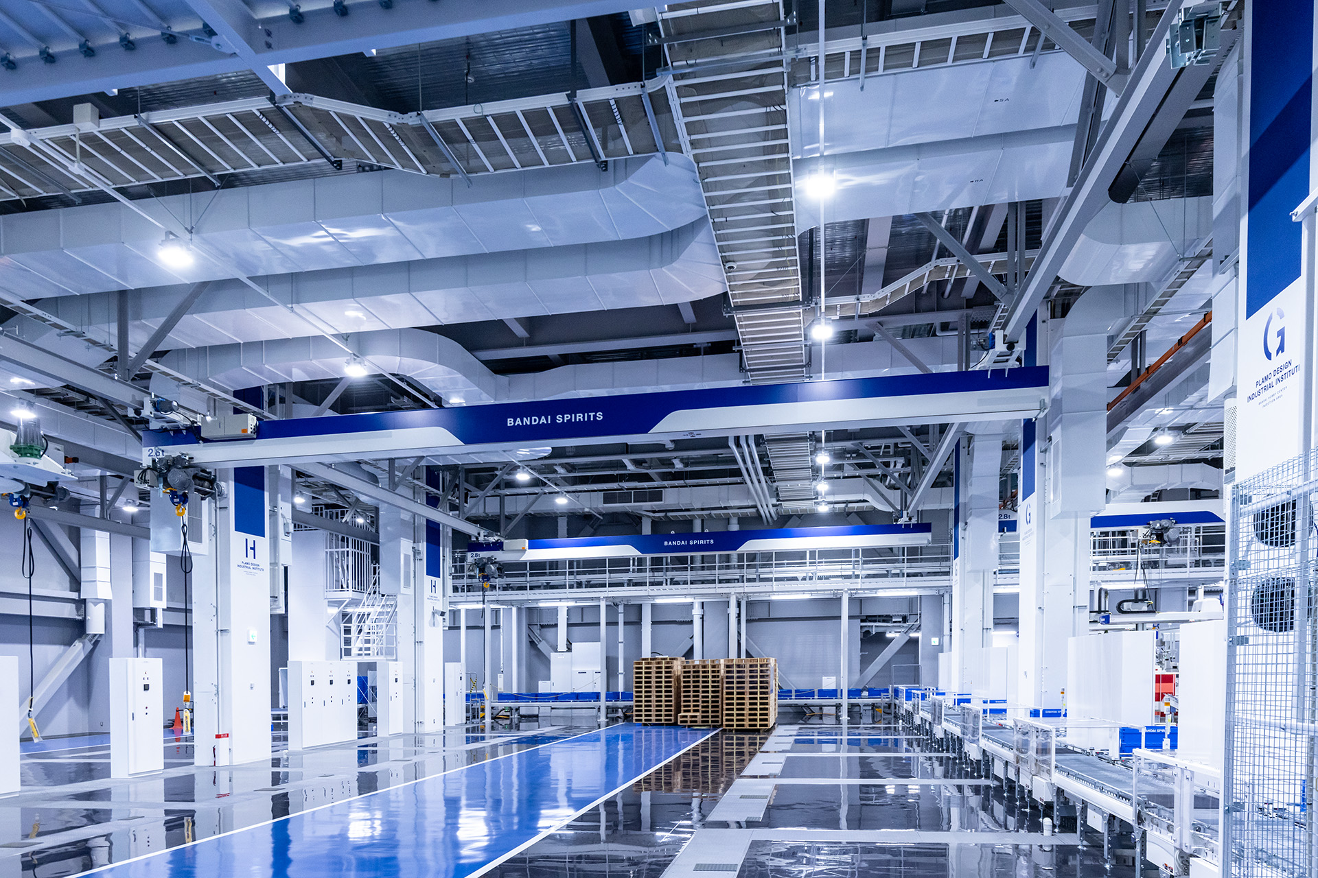 工場内にはまだ空きスペースも