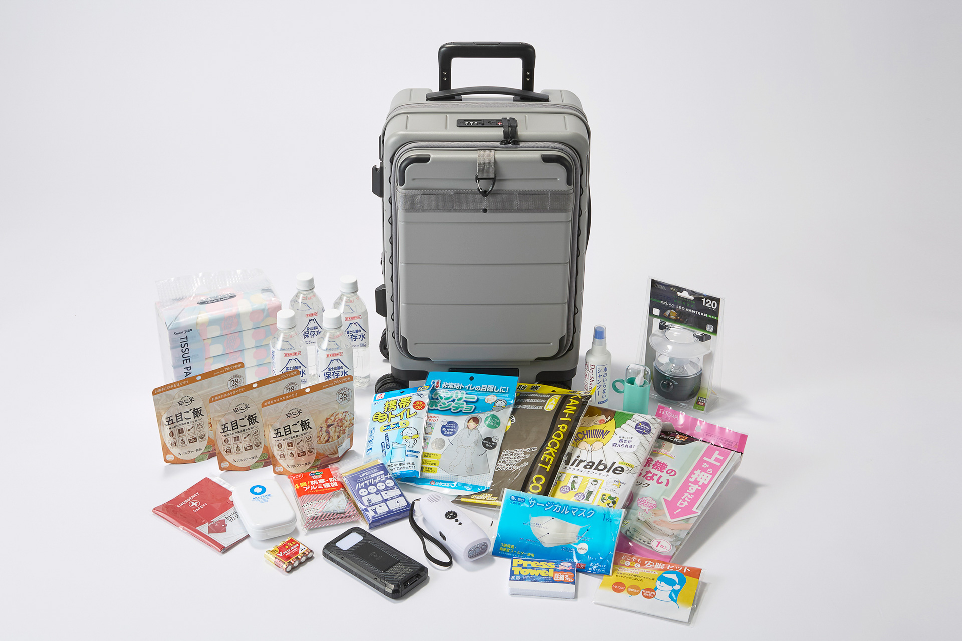 エースが旅行・非常時兼用のスーツケース「テオフィールドHS」を発売（写真の防災グッズは別売り）