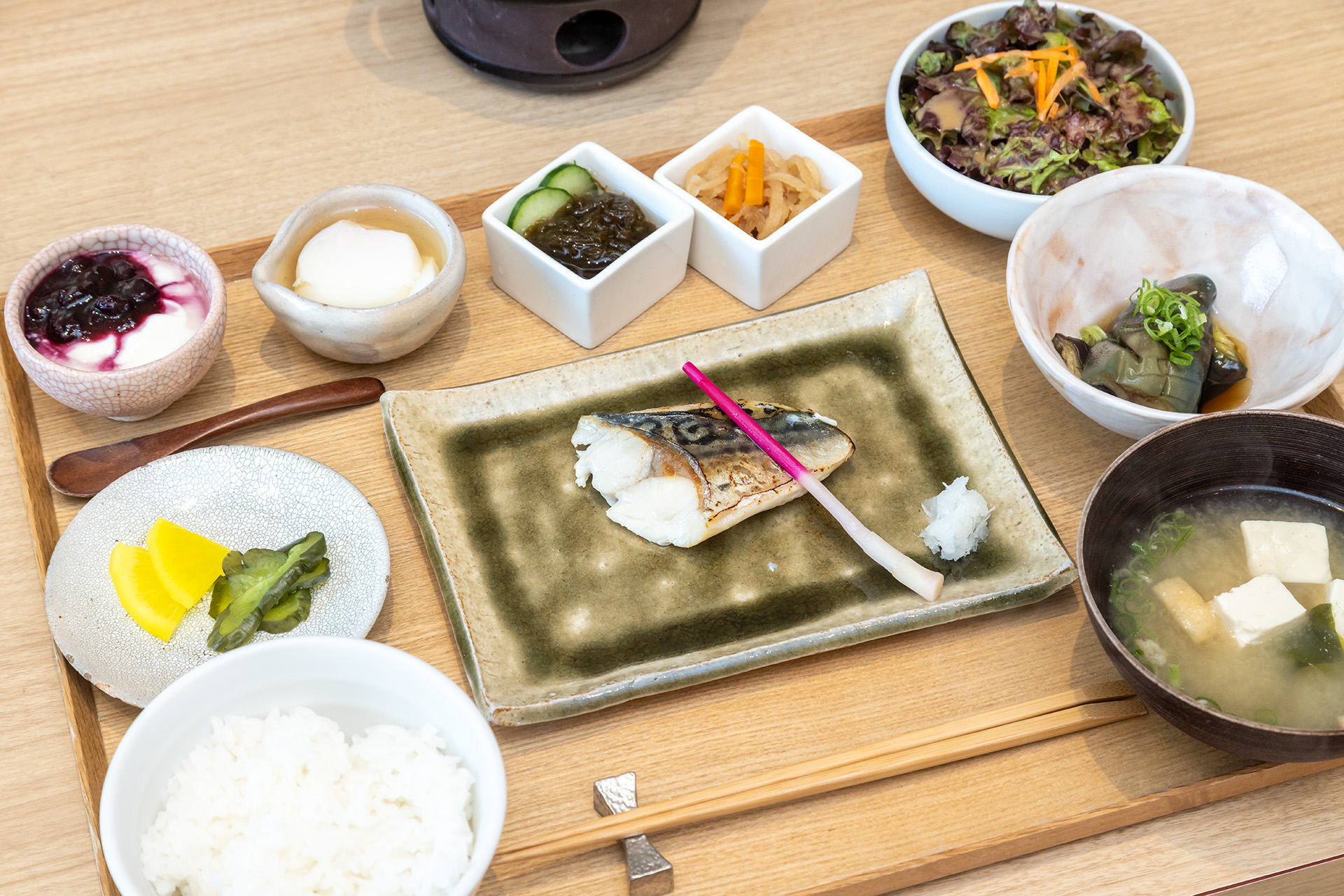 朝食は「島のお母さんの朝ごはん」