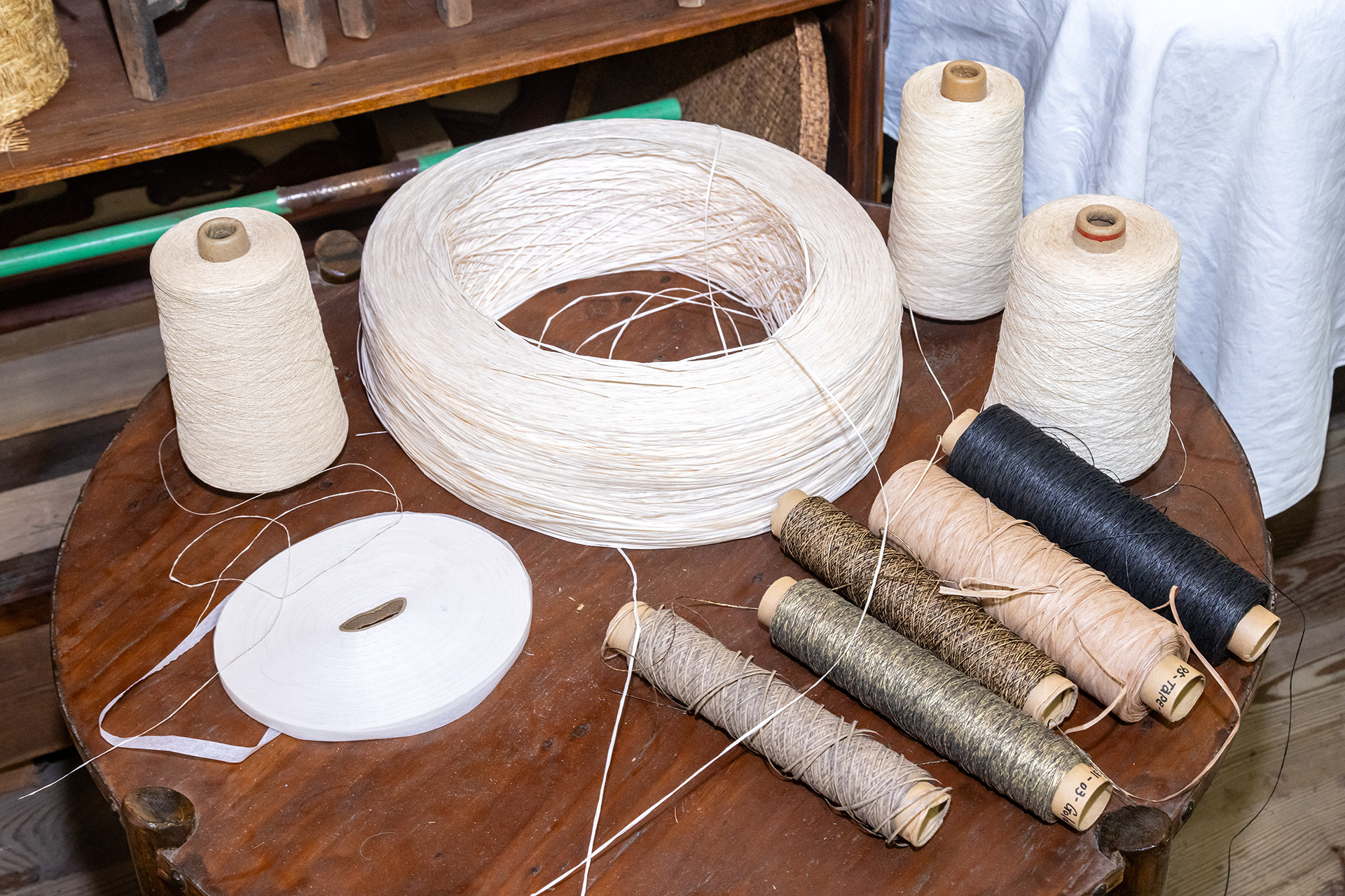 和紙で作られた糸